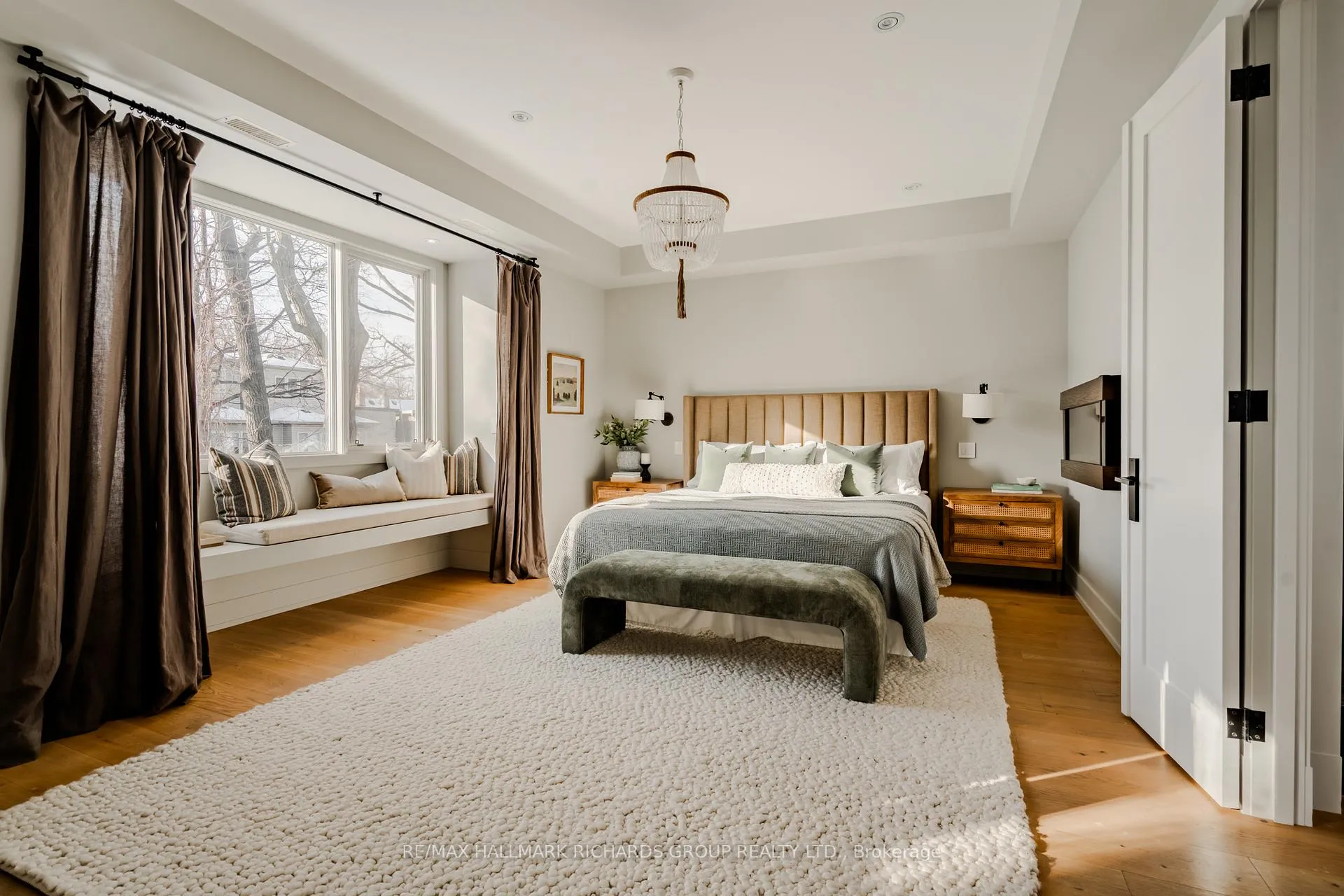 Photo 17 of 96 Scarborough Road, Toronto, The Beaches — HOMEH