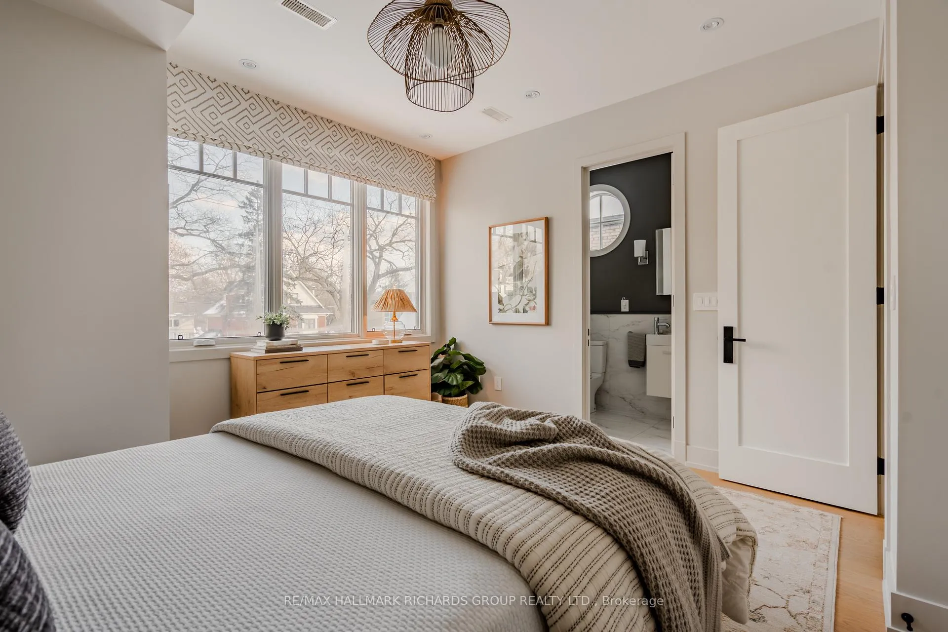 Photo 22 of 96 Scarborough Road, Toronto, The Beaches — HOMEH