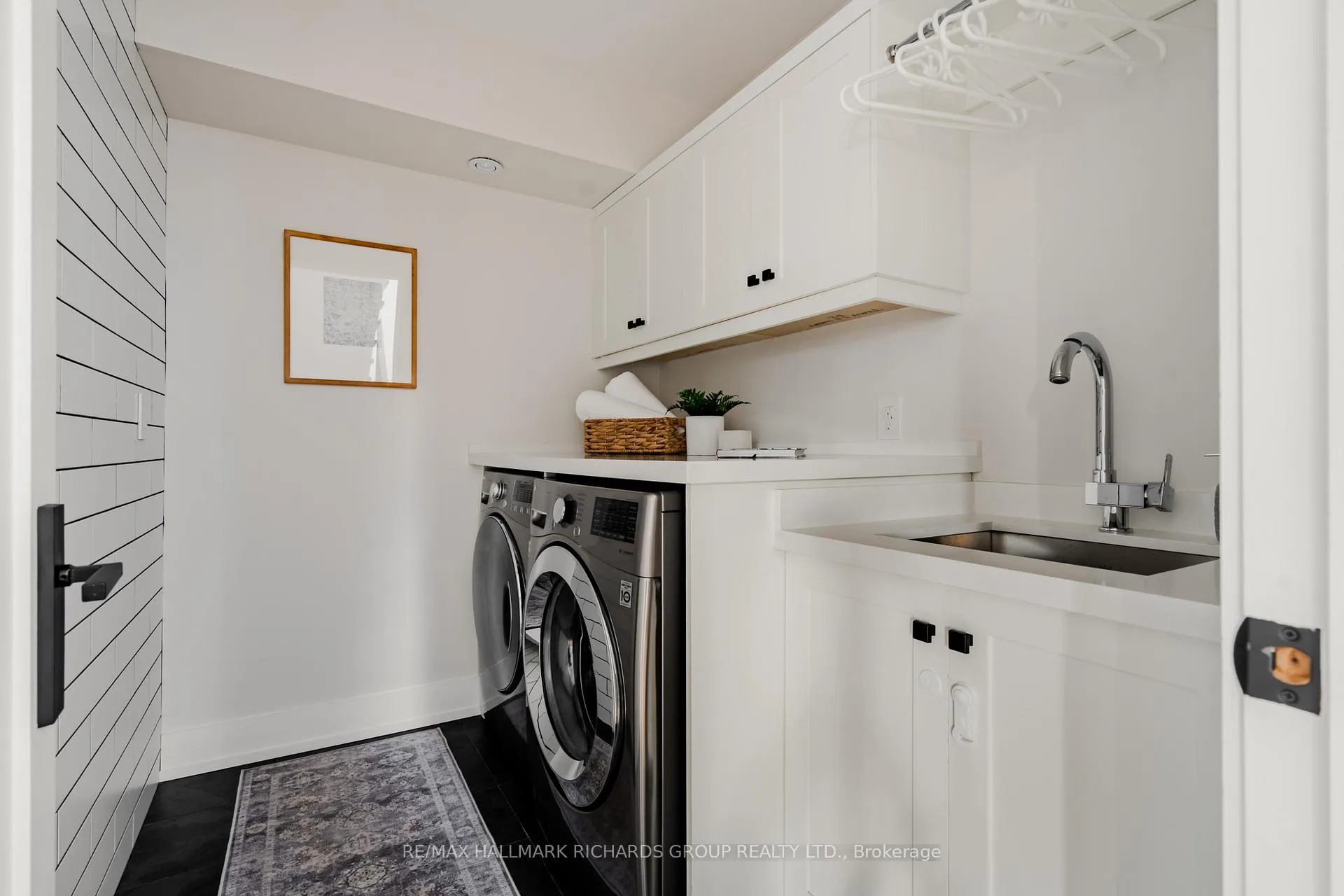 Photo 24 of 96 Scarborough Road, Toronto, The Beaches — HOMEH