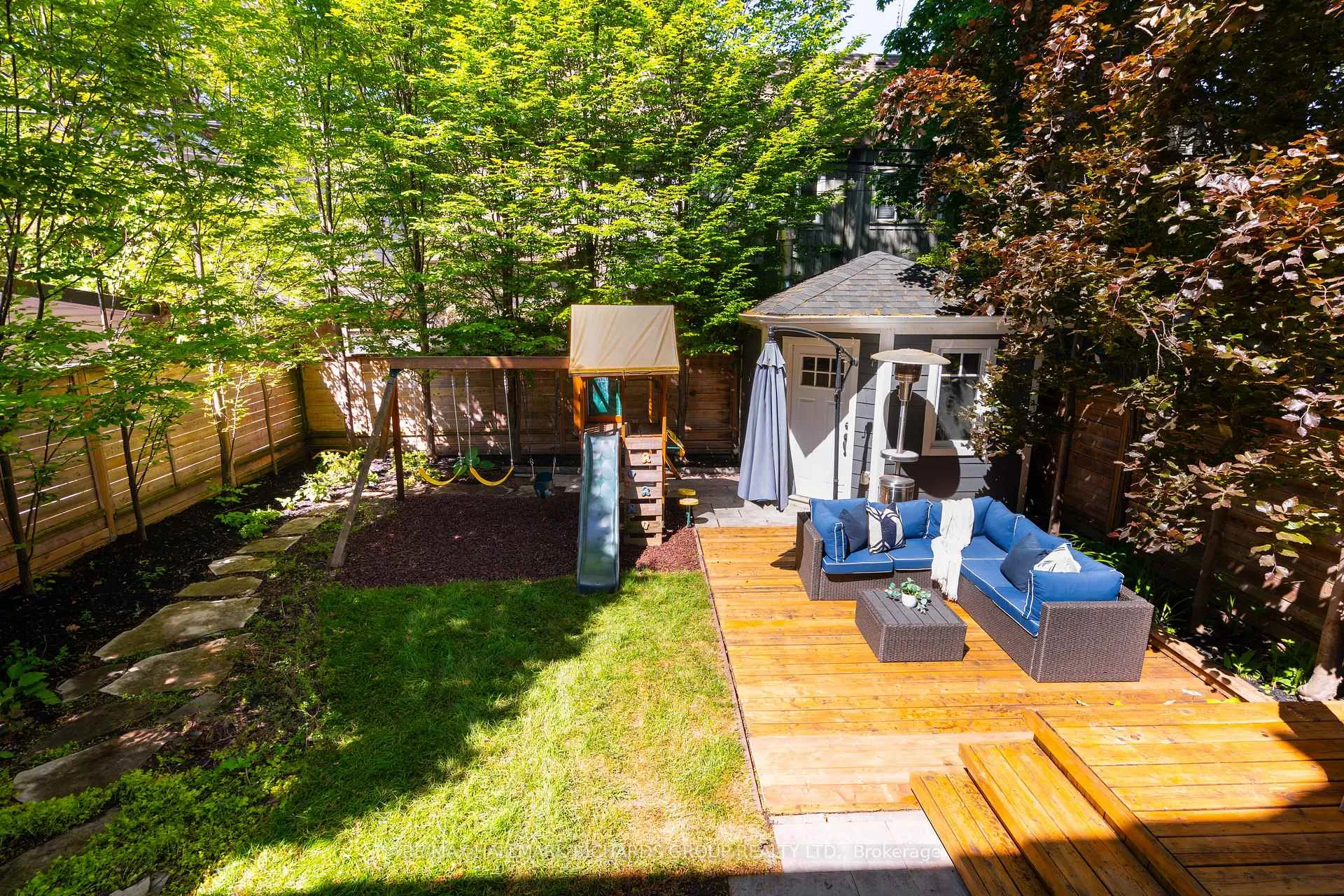 Photo 33 of 96 Scarborough Road, Toronto, The Beaches — HOMEH