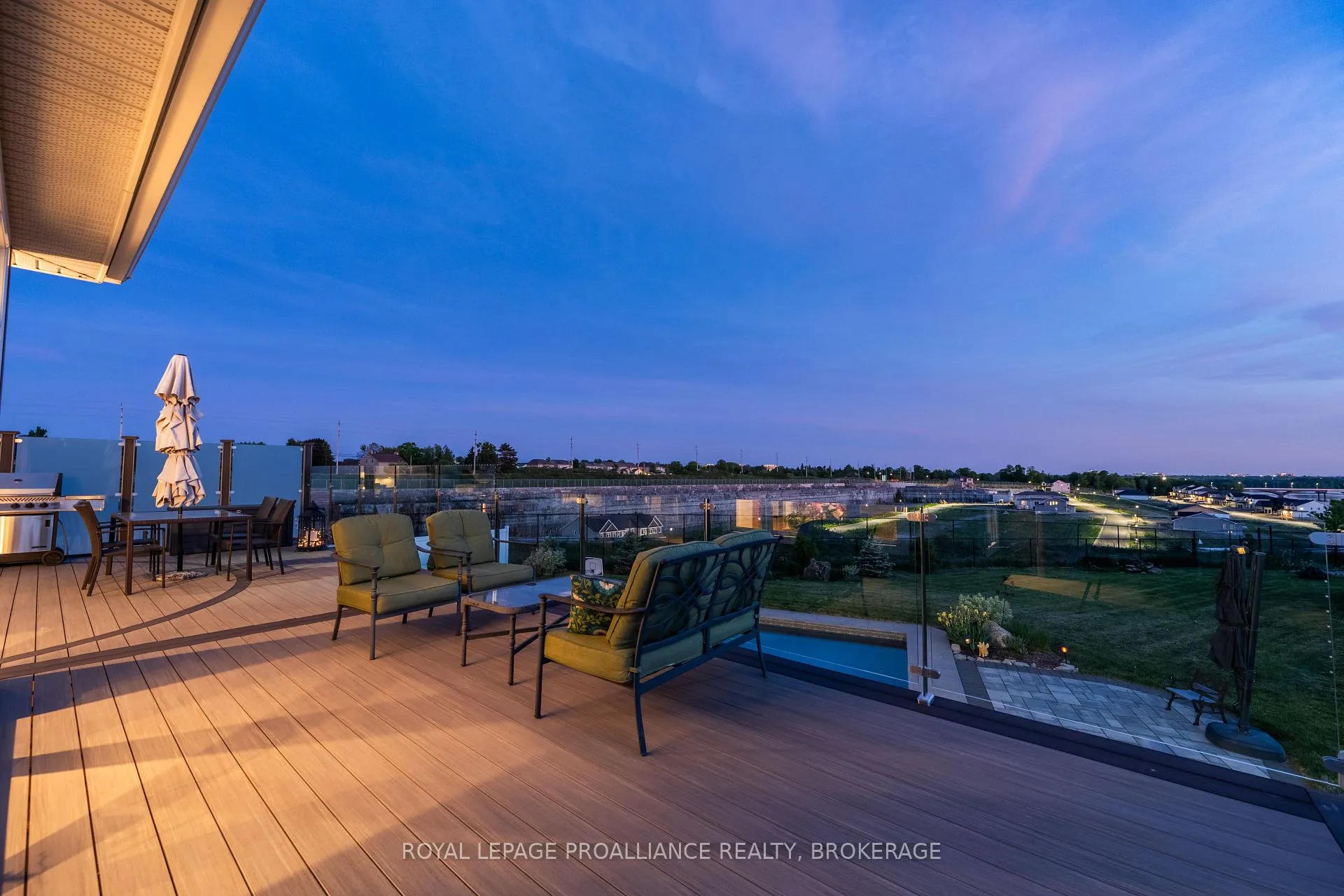 Photo 10 of 800 Riverview Way, Kingston, Kingston East (Incl Barret Crt) — HOMEH