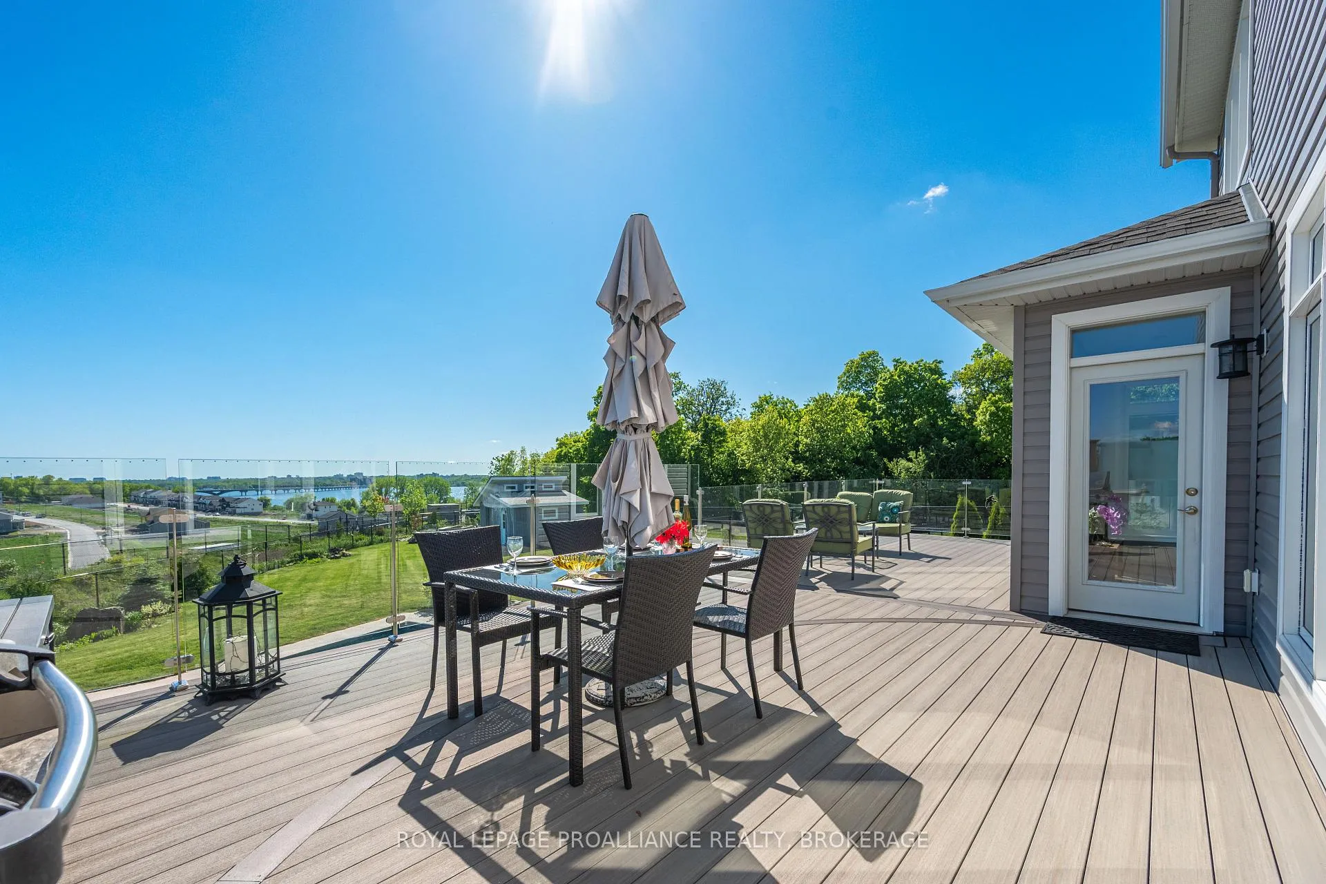 Photo 11 of 800 Riverview Way, Kingston, Kingston East (Incl Barret Crt) — HOMEH