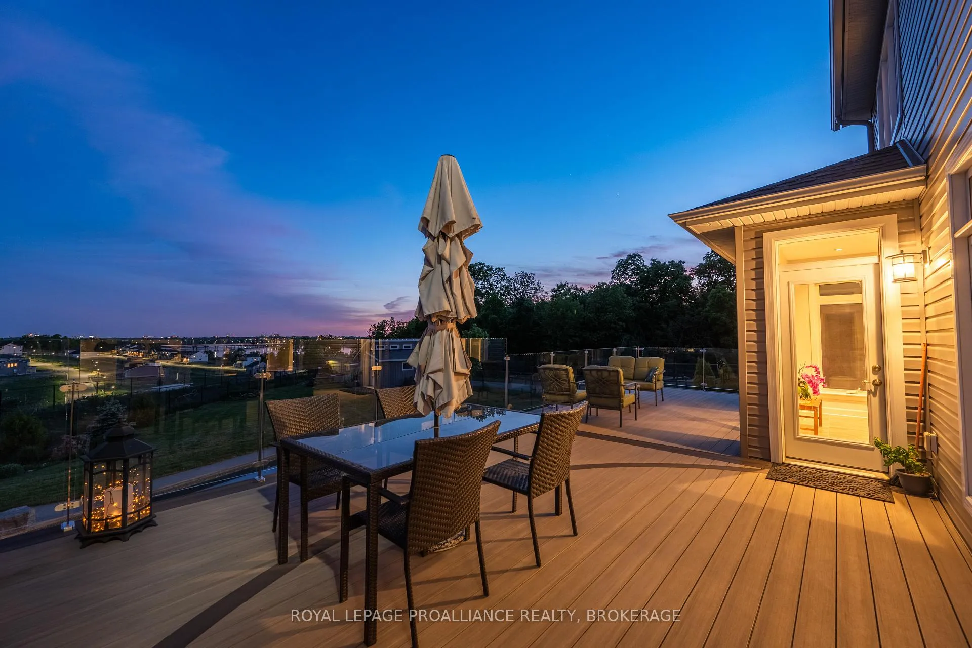 Photo 12 of 800 Riverview Way, Kingston, Kingston East (Incl Barret Crt) — HOMEH