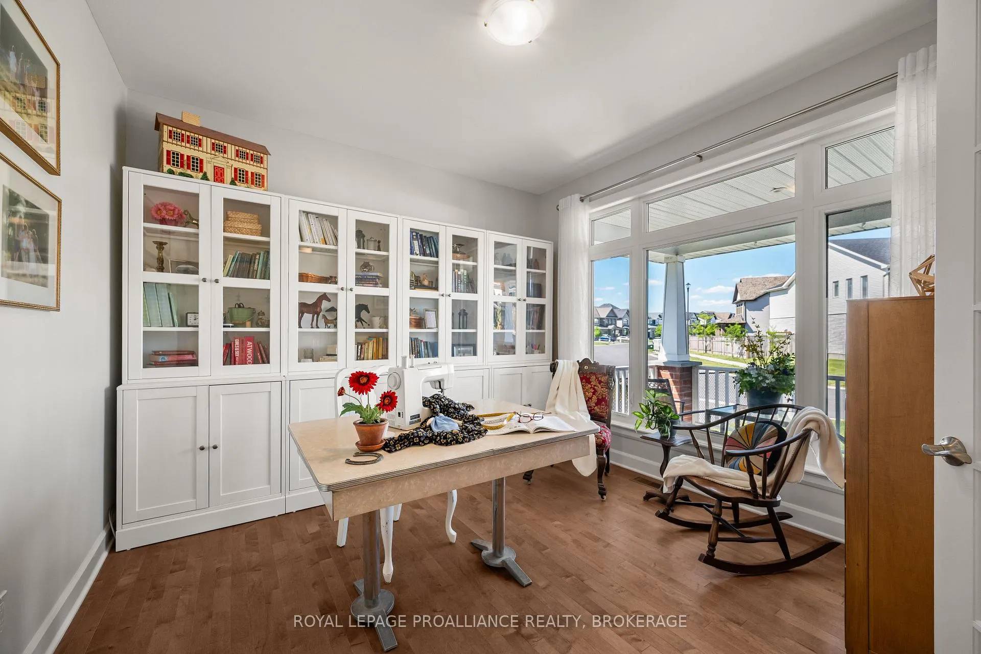 Photo 14 of 800 Riverview Way, Kingston, Kingston East (Incl Barret Crt) — HOMEH
