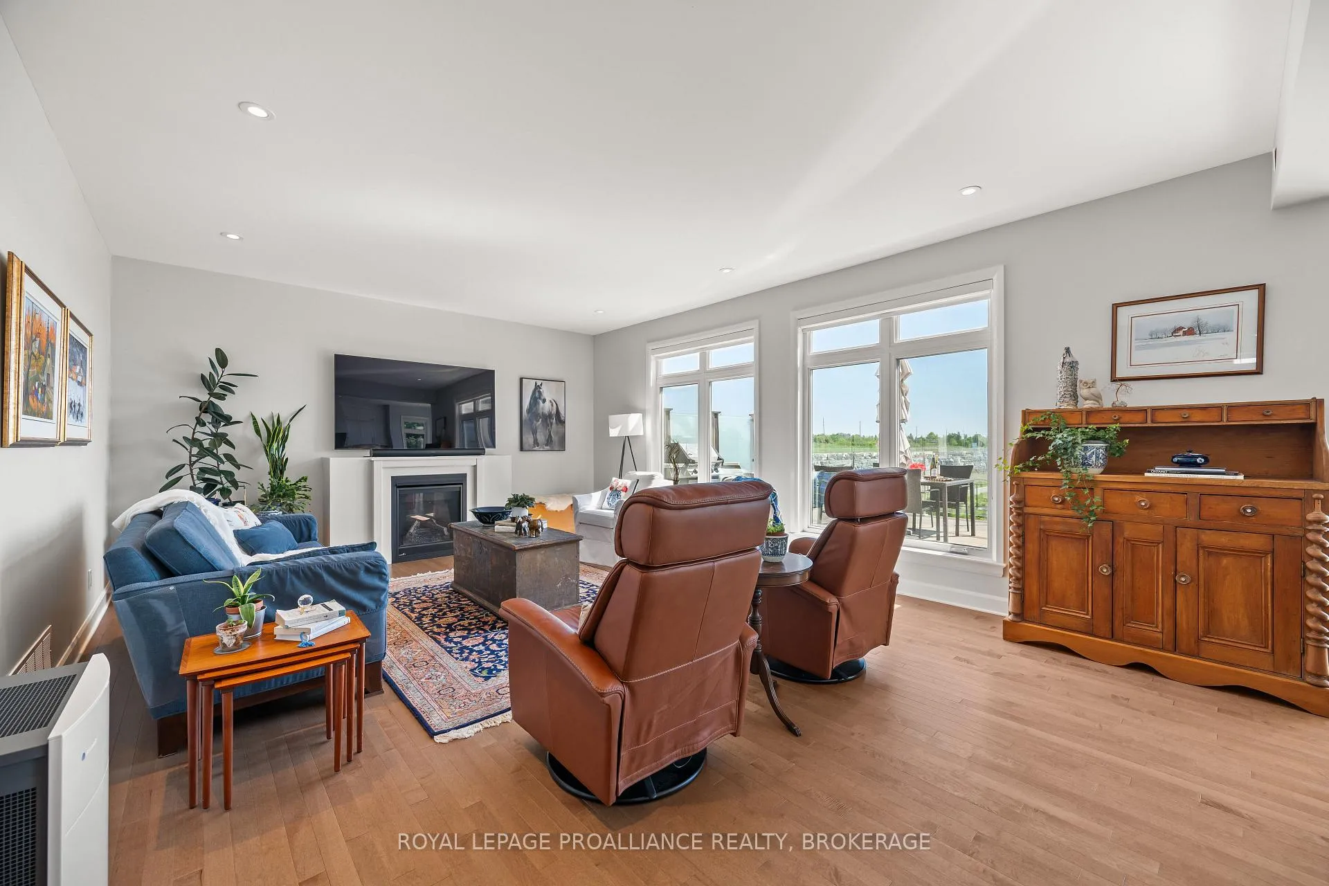 Photo 18 of 800 Riverview Way, Kingston, Kingston East (Incl Barret Crt) — HOMEH