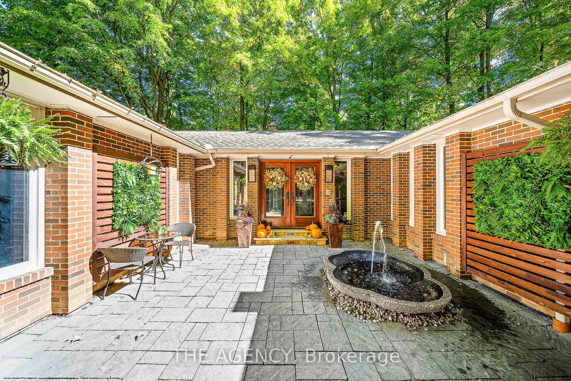 Photo 7 of 23 Cedarwood Crescent, King, Nobleton — HOMEH