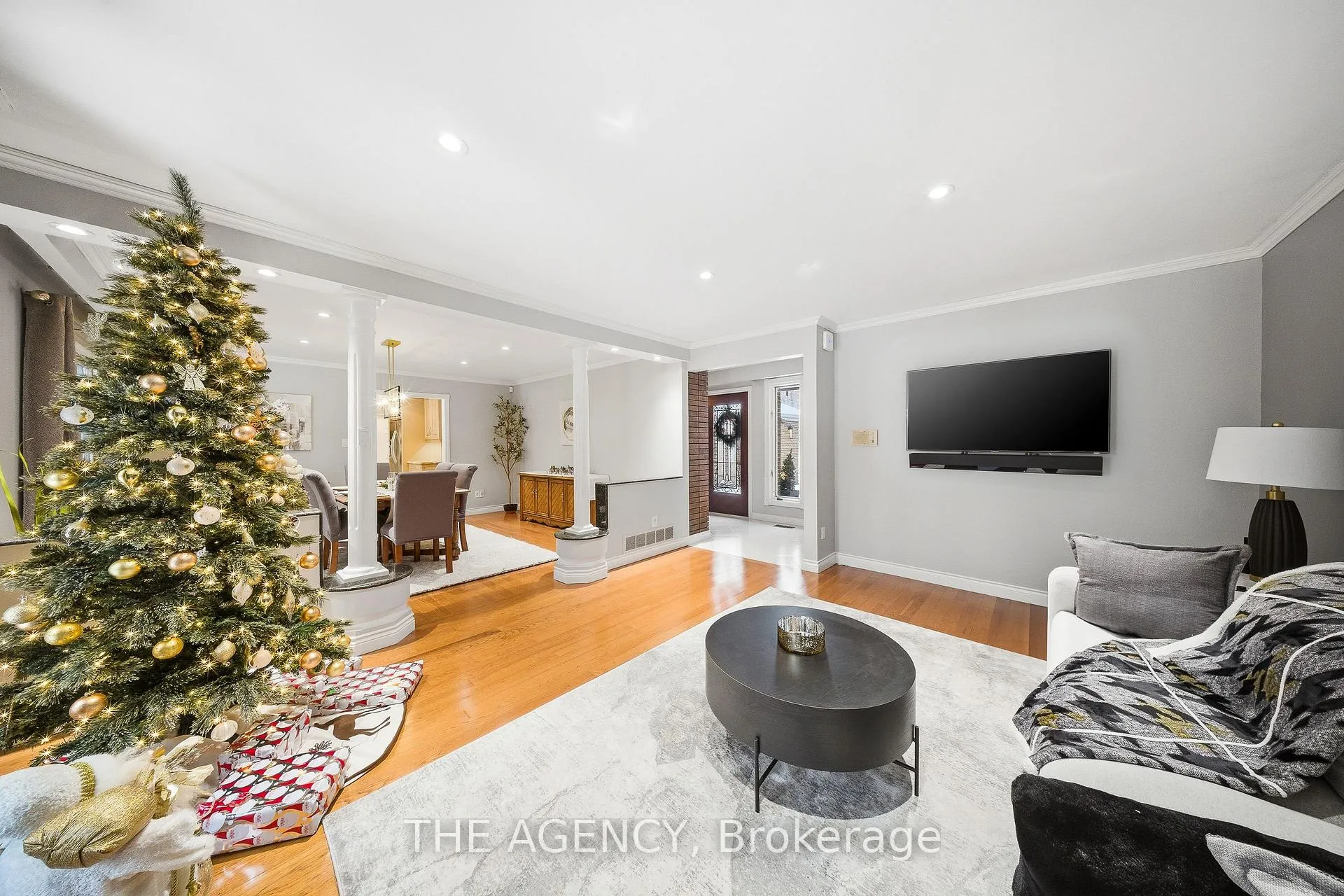 Photo 11 of 23 Cedarwood Crescent, King, Nobleton — HOMEH