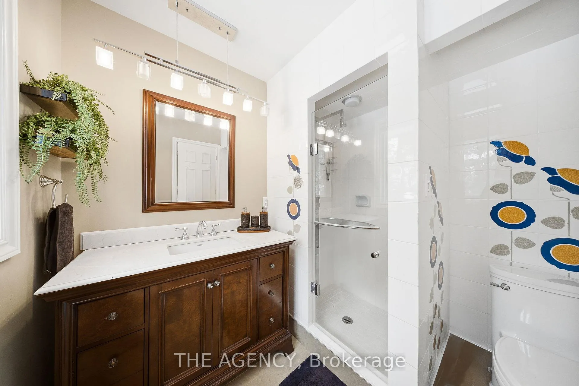 Photo 22 of 23 Cedarwood Crescent, King, Nobleton — HOMEH