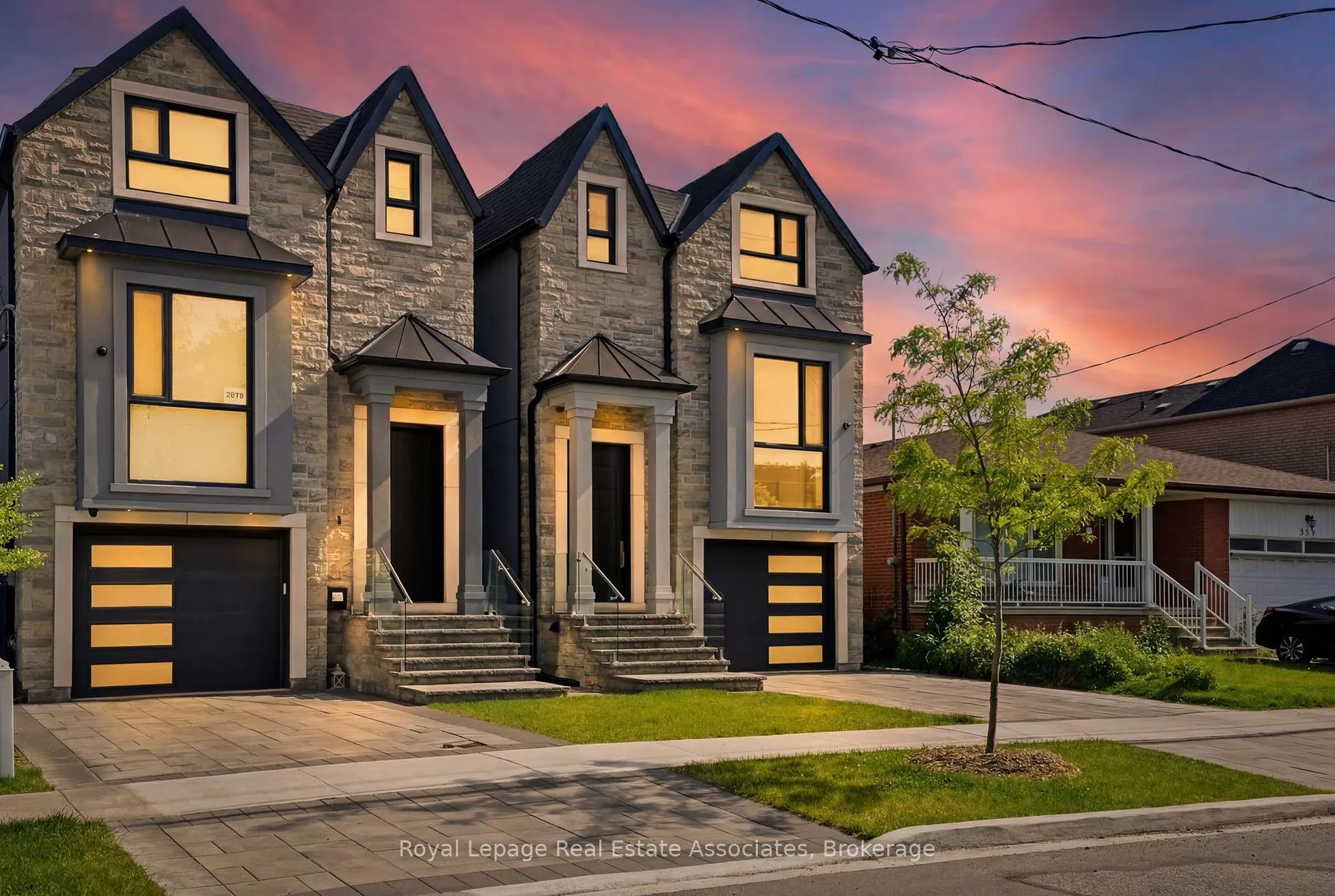 Photo 4 of Unit B, 357 Melrose Street, Etobicoke, Mimico — HOMEH
