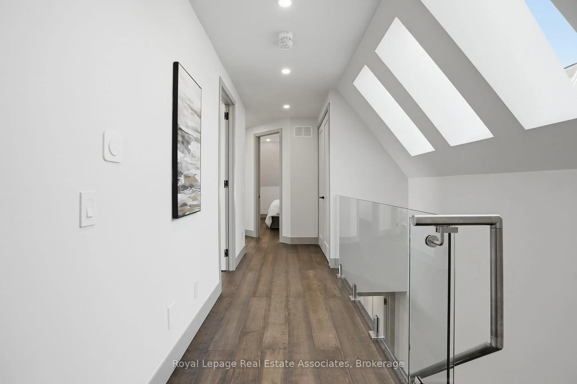 Photo 25 of Unit B, 357 Melrose Street, Etobicoke, Mimico — HOMEH