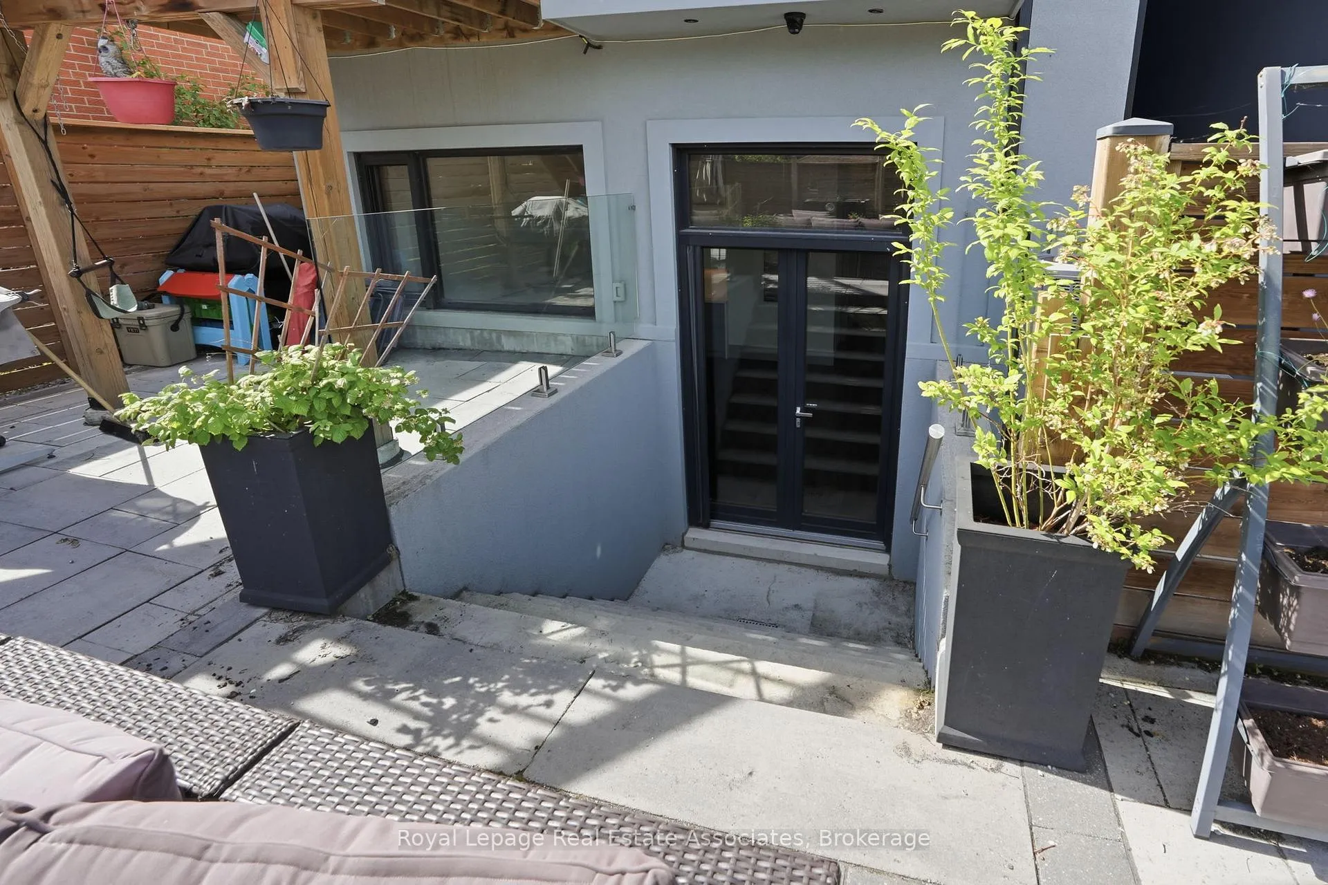Photo 43 of Unit B, 357 Melrose Street, Etobicoke, Mimico — HOMEH