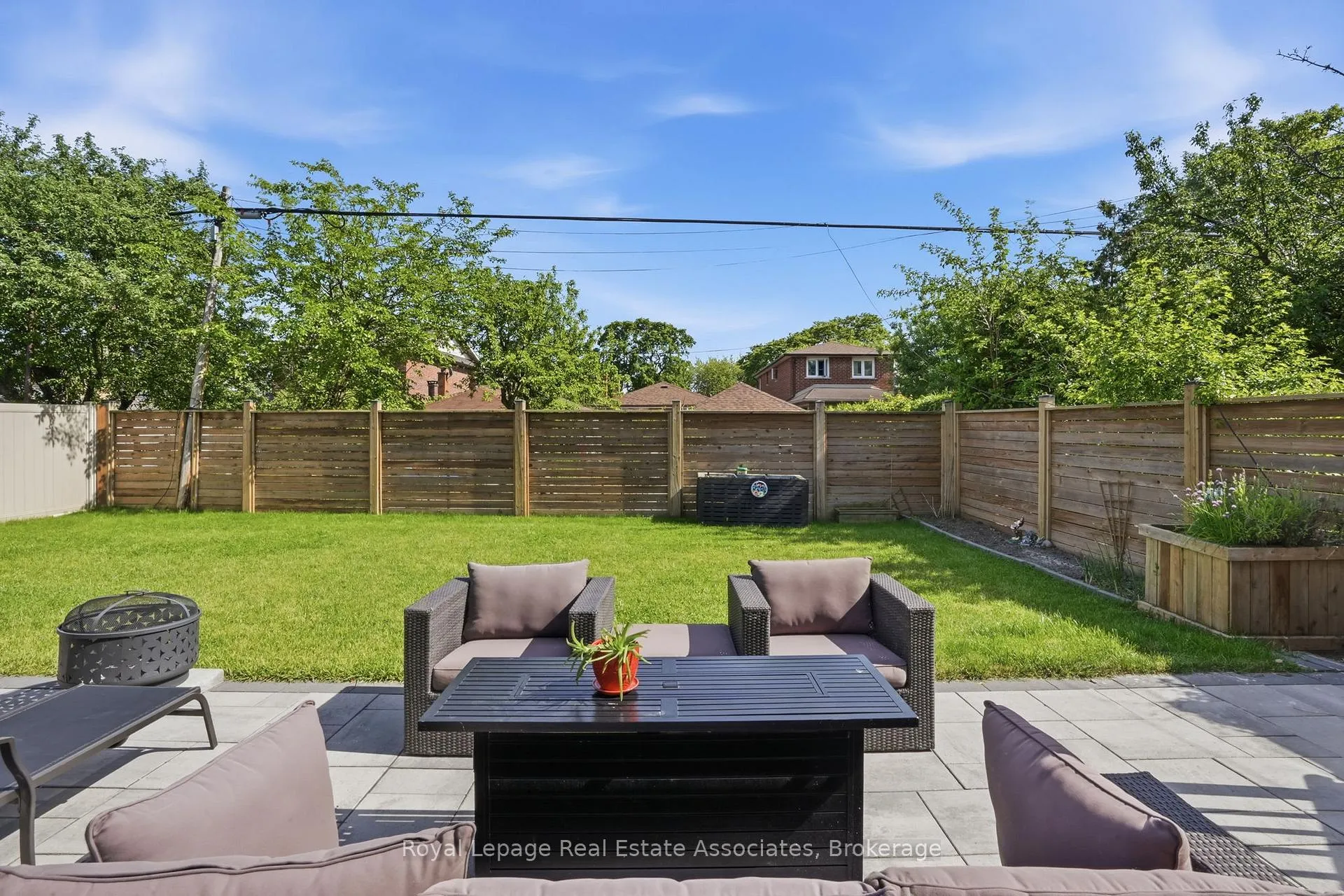 Photo 44 of Unit B, 357 Melrose Street, Etobicoke, Mimico — HOMEH