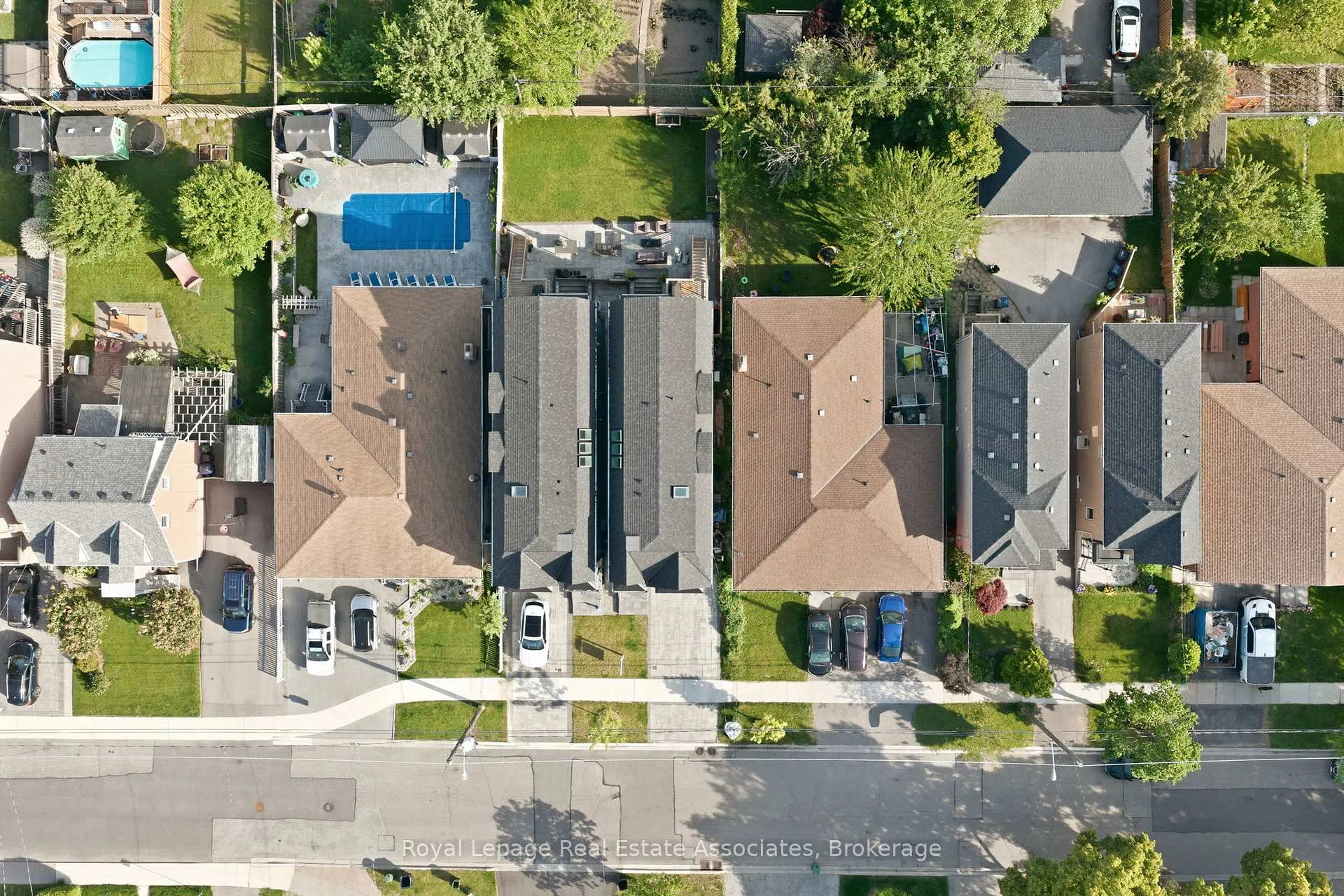 Photo 47 of Unit B, 357 Melrose Street, Etobicoke, Mimico — HOMEH
