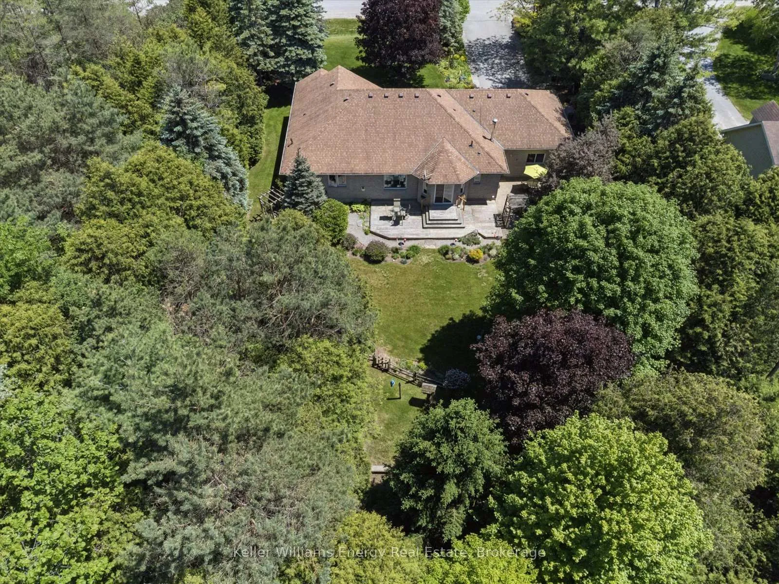 Photo 7 of 3915 Larose Crescent, Port Hope, Garden Hill — HOMEH