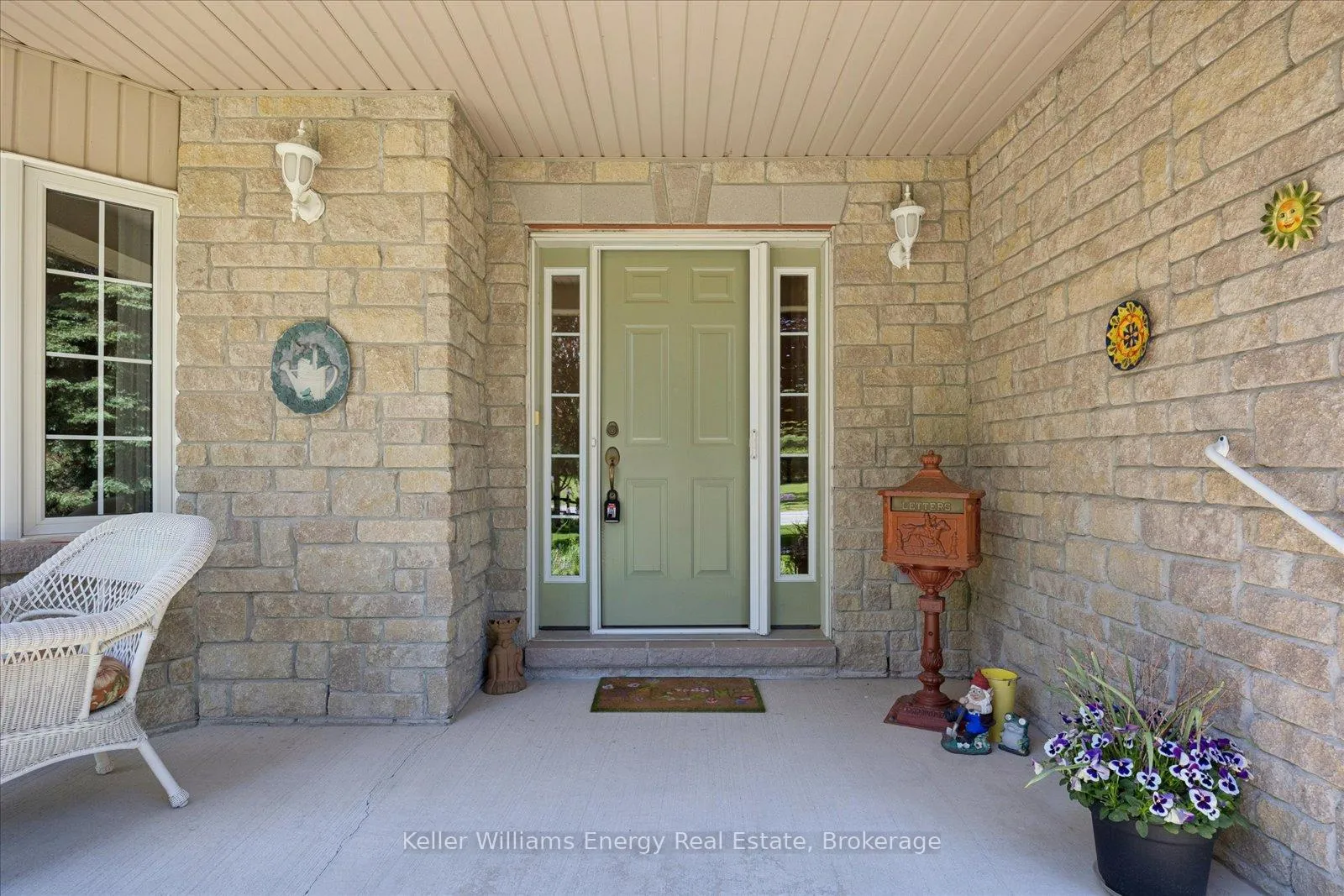 Photo 12 of 3915 Larose Crescent, Port Hope, Garden Hill — HOMEH
