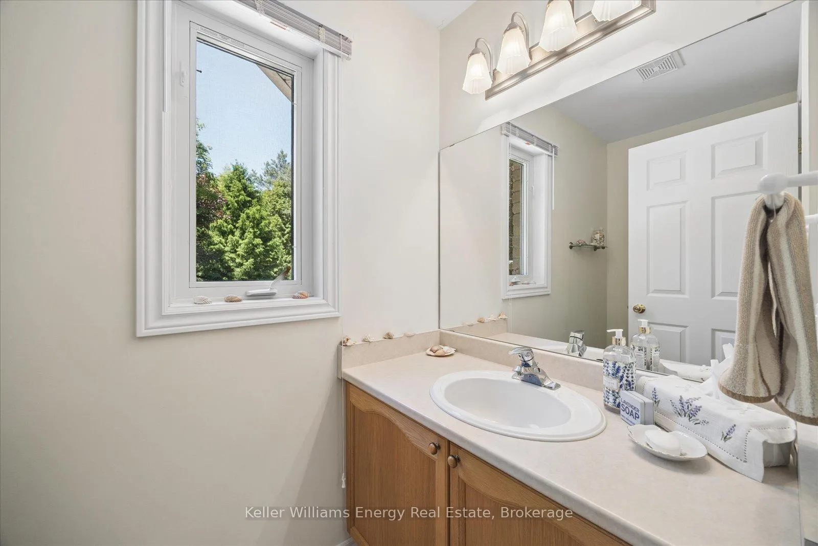 Photo 23 of 3915 Larose Crescent, Port Hope, Garden Hill — HOMEH