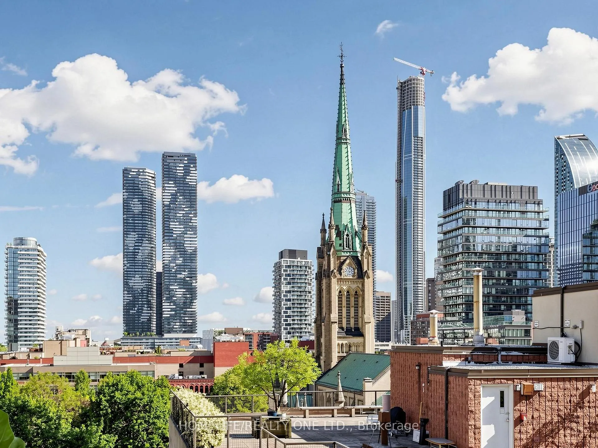Photo 12 of Unit 913, 77 Lombard Street, Toronto, Church-Yonge Corridor — HOMEH