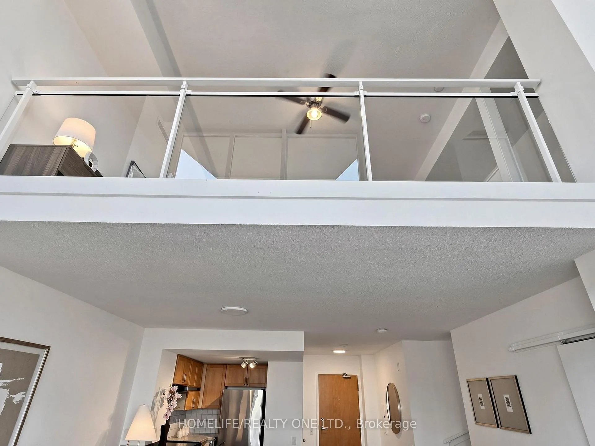 Photo 22 of Unit 913, 77 Lombard Street, Toronto, Church-Yonge Corridor — HOMEH