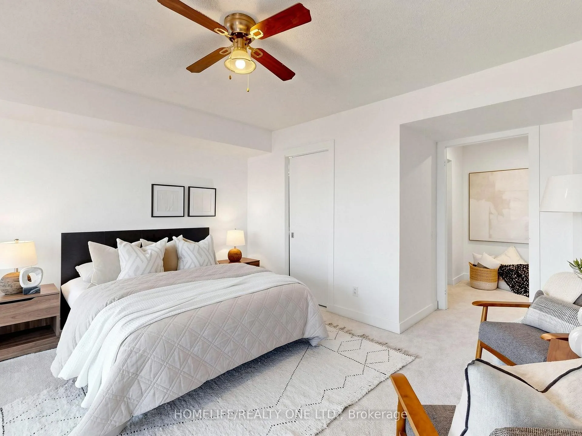 Photo 26 of Unit 913, 77 Lombard Street, Toronto, Church-Yonge Corridor — HOMEH
