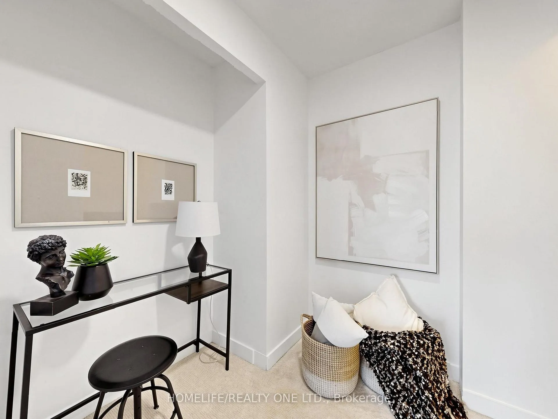Photo 32 of Unit 913, 77 Lombard Street, Toronto, Church-Yonge Corridor — HOMEH