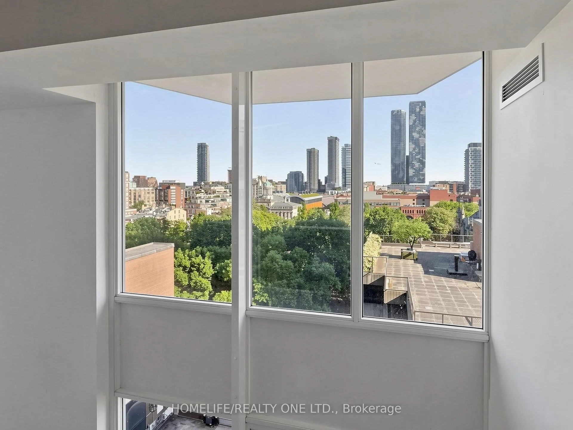 Photo 37 of Unit 913, 77 Lombard Street, Toronto, Church-Yonge Corridor — HOMEH