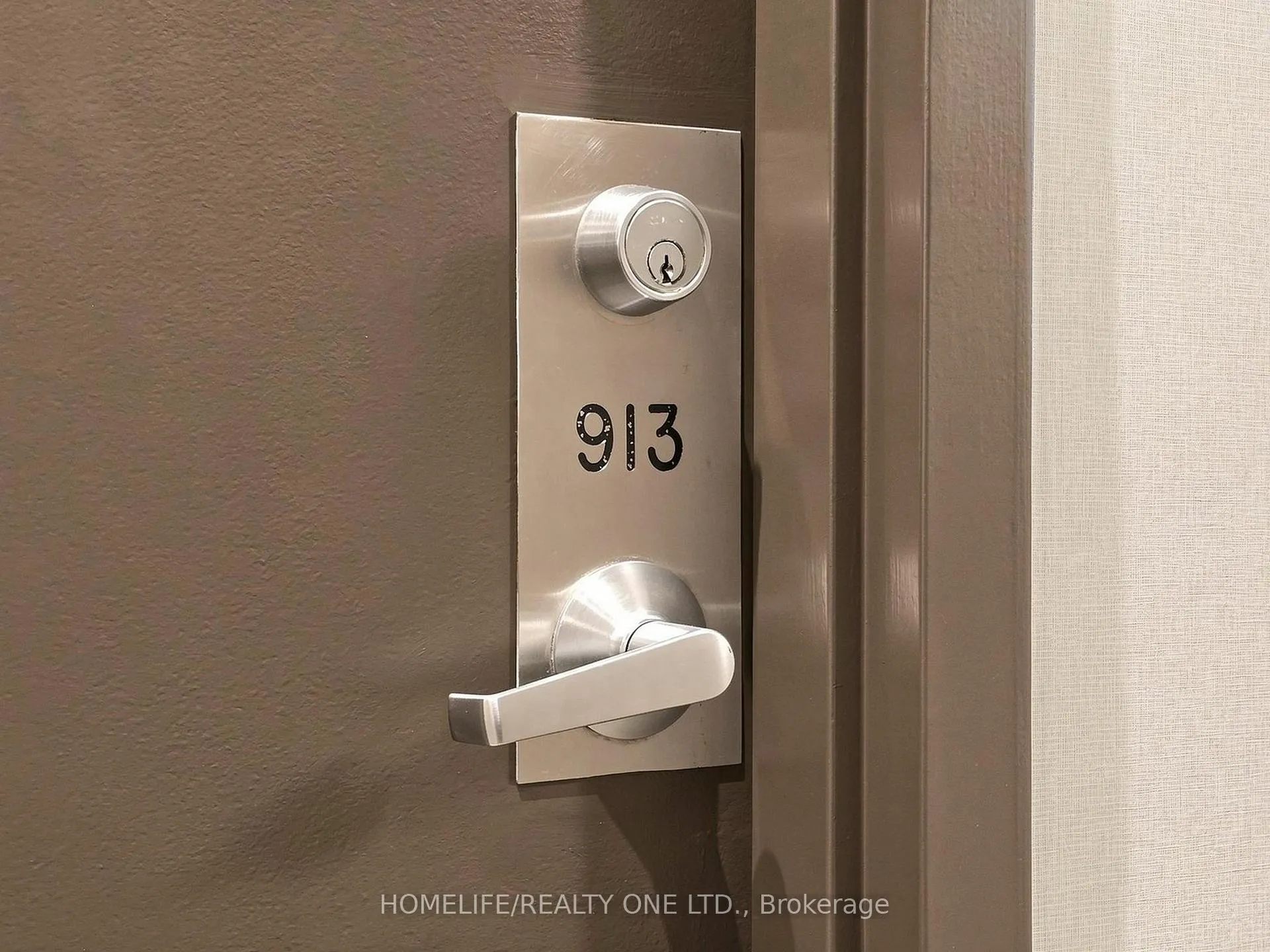 Photo 43 of Unit 913, 77 Lombard Street, Toronto, Church-Yonge Corridor — HOMEH
