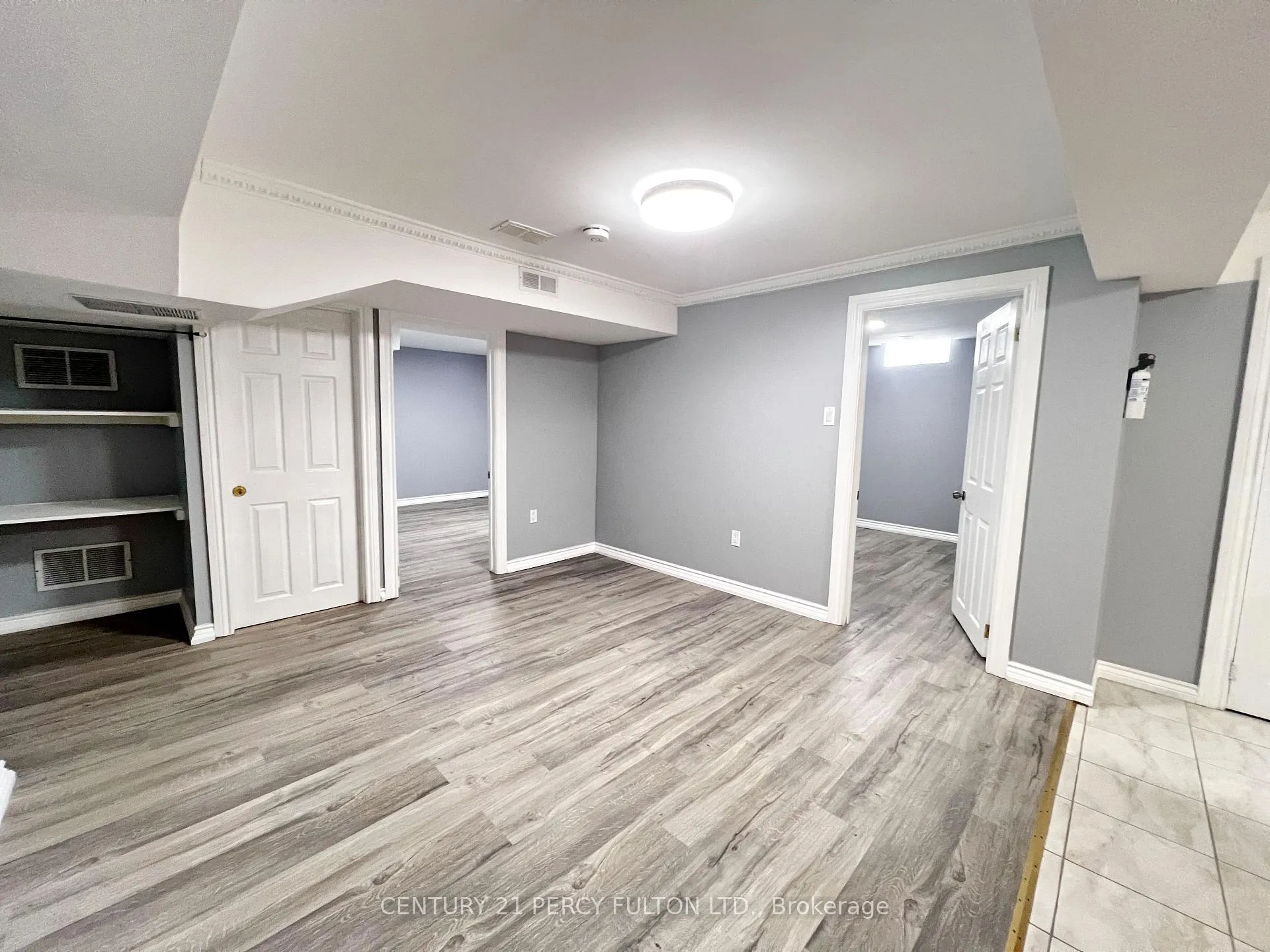 Photo 3 of Unit Bsmt, 98 Elson Street, Markham, Middlefield — HOMEH