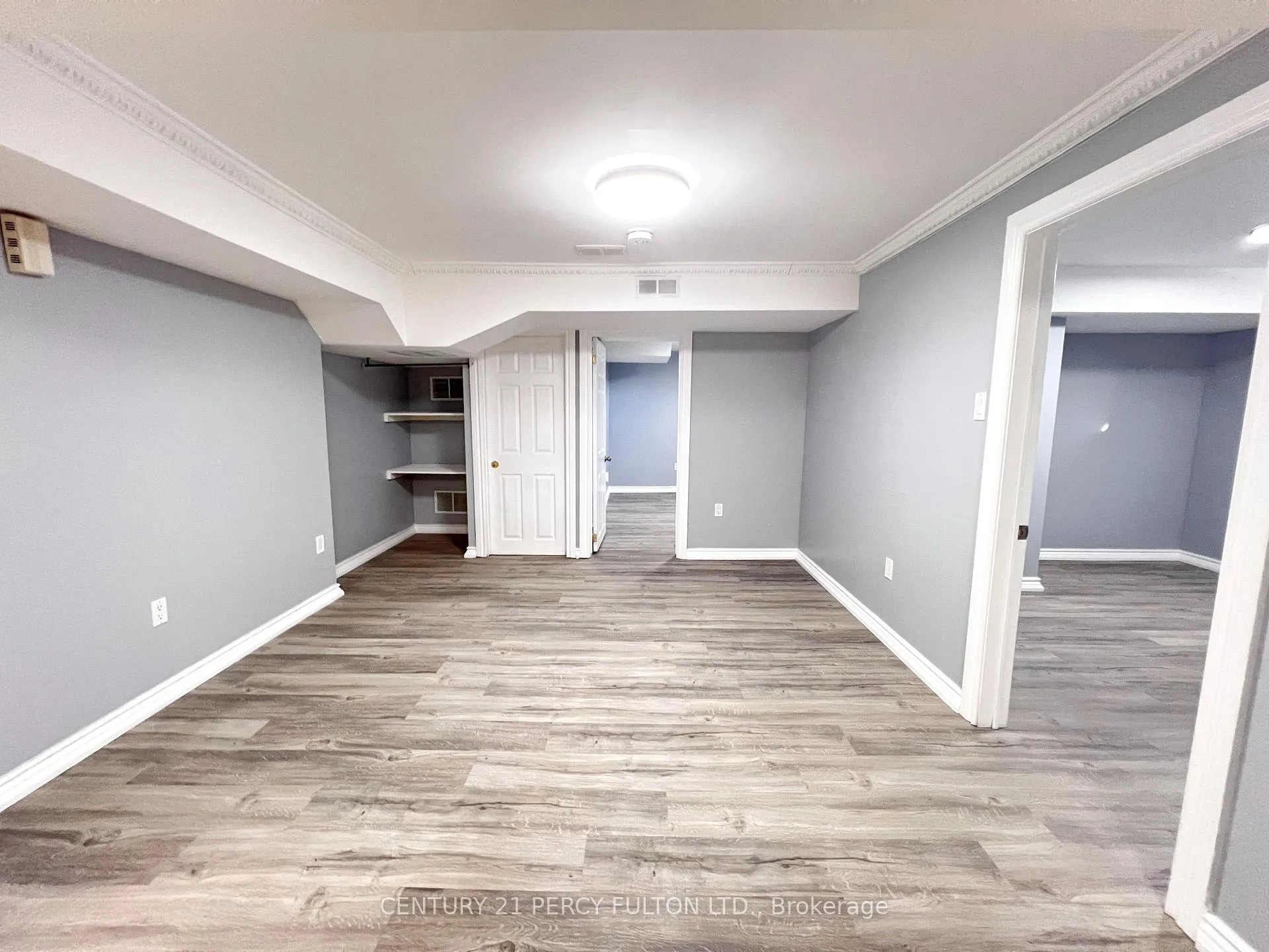 Photo 4 of Unit Bsmt, 98 Elson Street, Markham, Middlefield — HOMEH