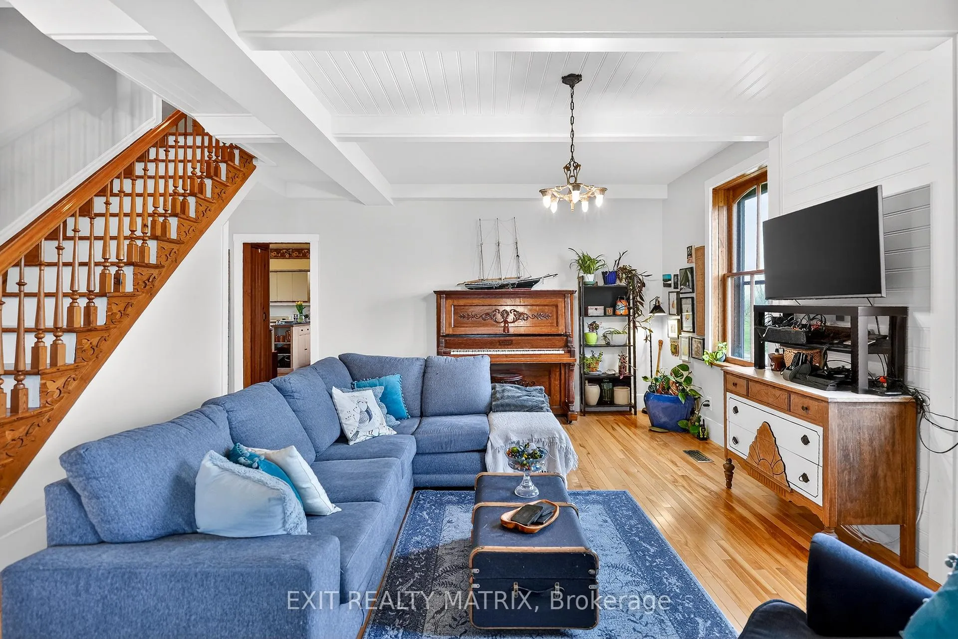 Photo 12 of 7499 Bank Street, Ottawa, Metcalfe — HOMEH