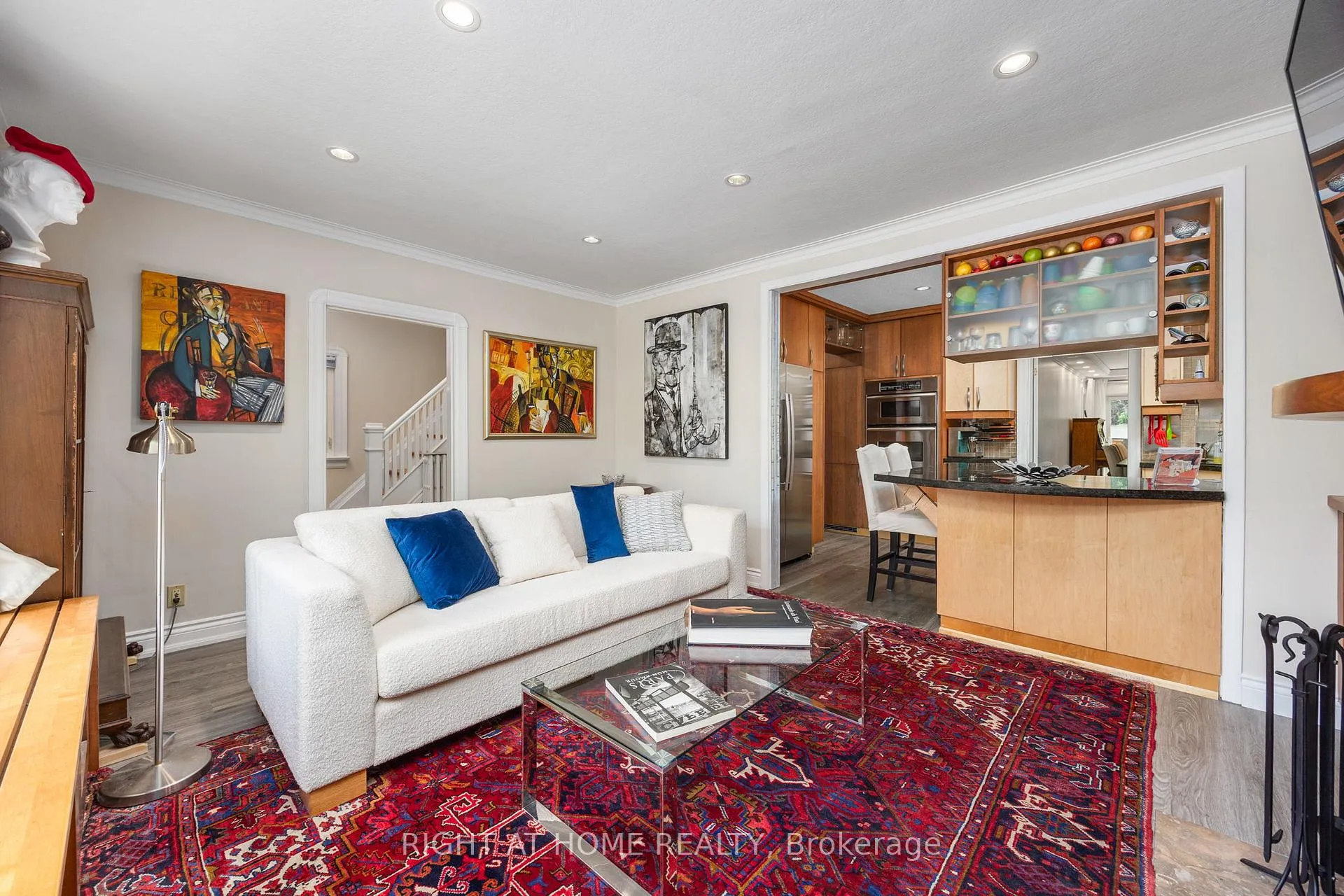 Photo 7 of 107 Otter Crescent, Toronto, Bedford Park-Nortown — HOMEH