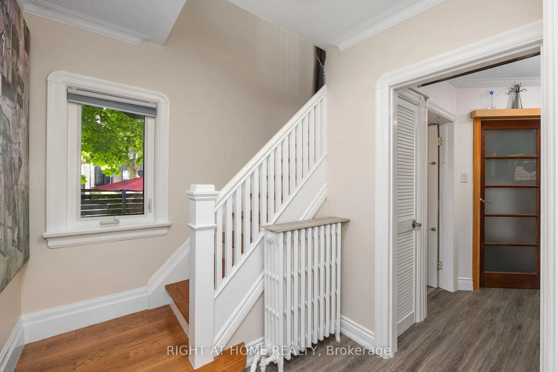 Photo 15 of 107 Otter Crescent, Toronto, Bedford Park-Nortown — HOMEH
