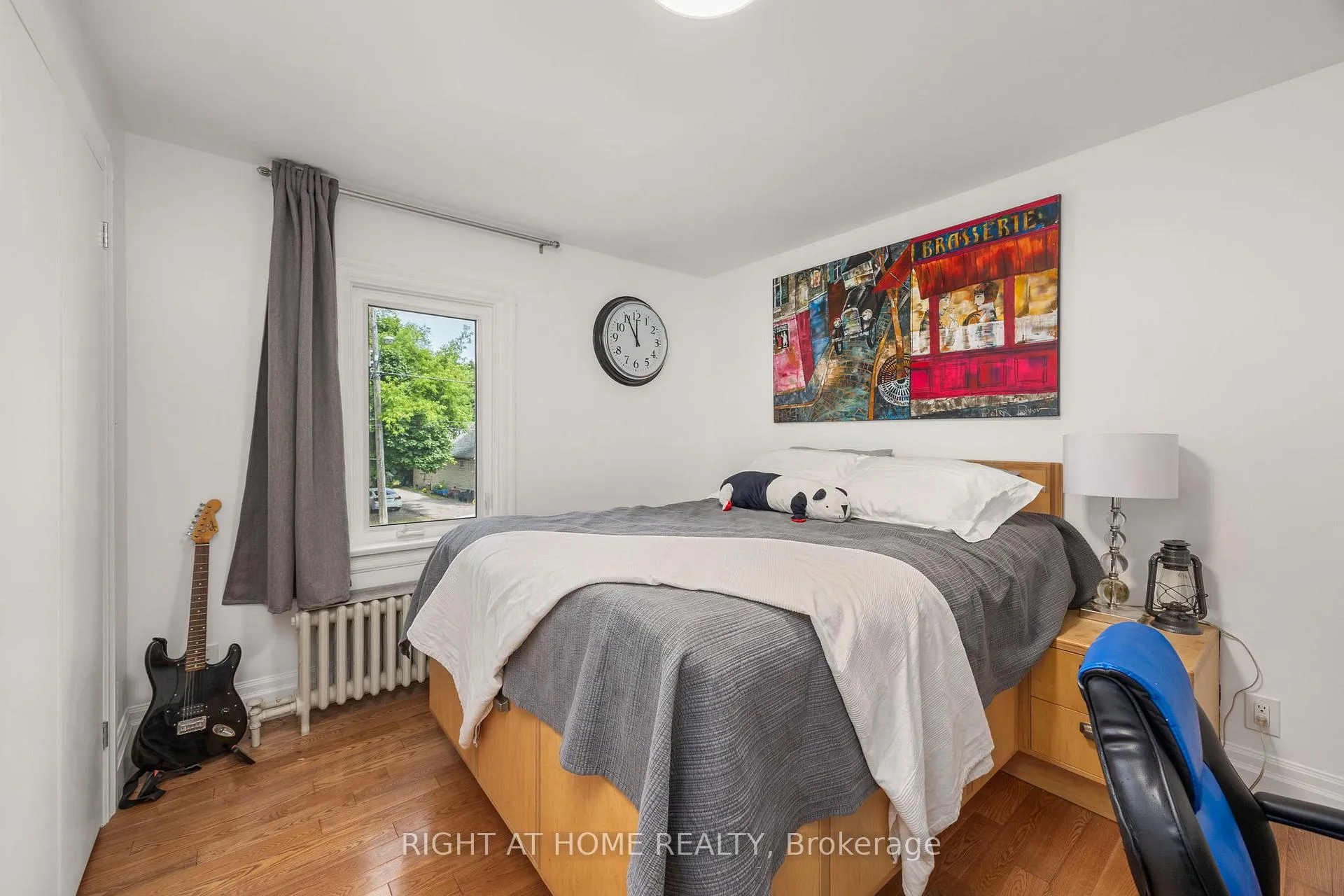 Photo 17 of 107 Otter Crescent, Toronto, Bedford Park-Nortown — HOMEH