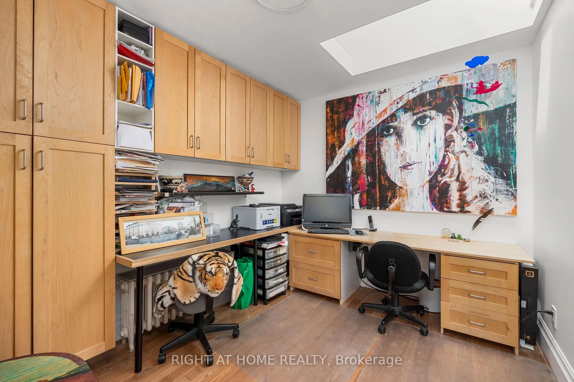 Photo 18 of 107 Otter Crescent, Toronto, Bedford Park-Nortown — HOMEH