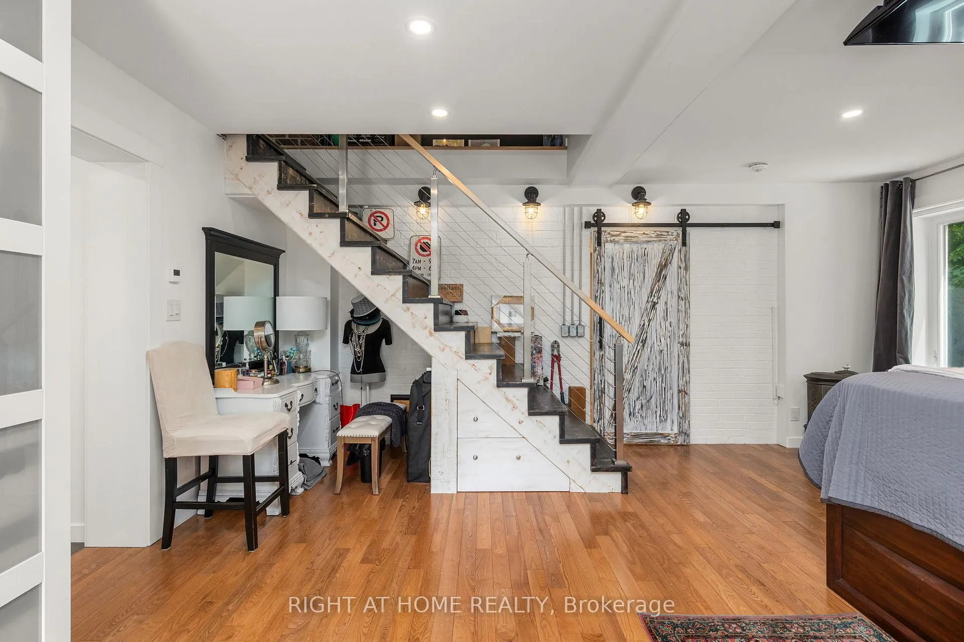 Photo 27 of 107 Otter Crescent, Toronto, Bedford Park-Nortown — HOMEH
