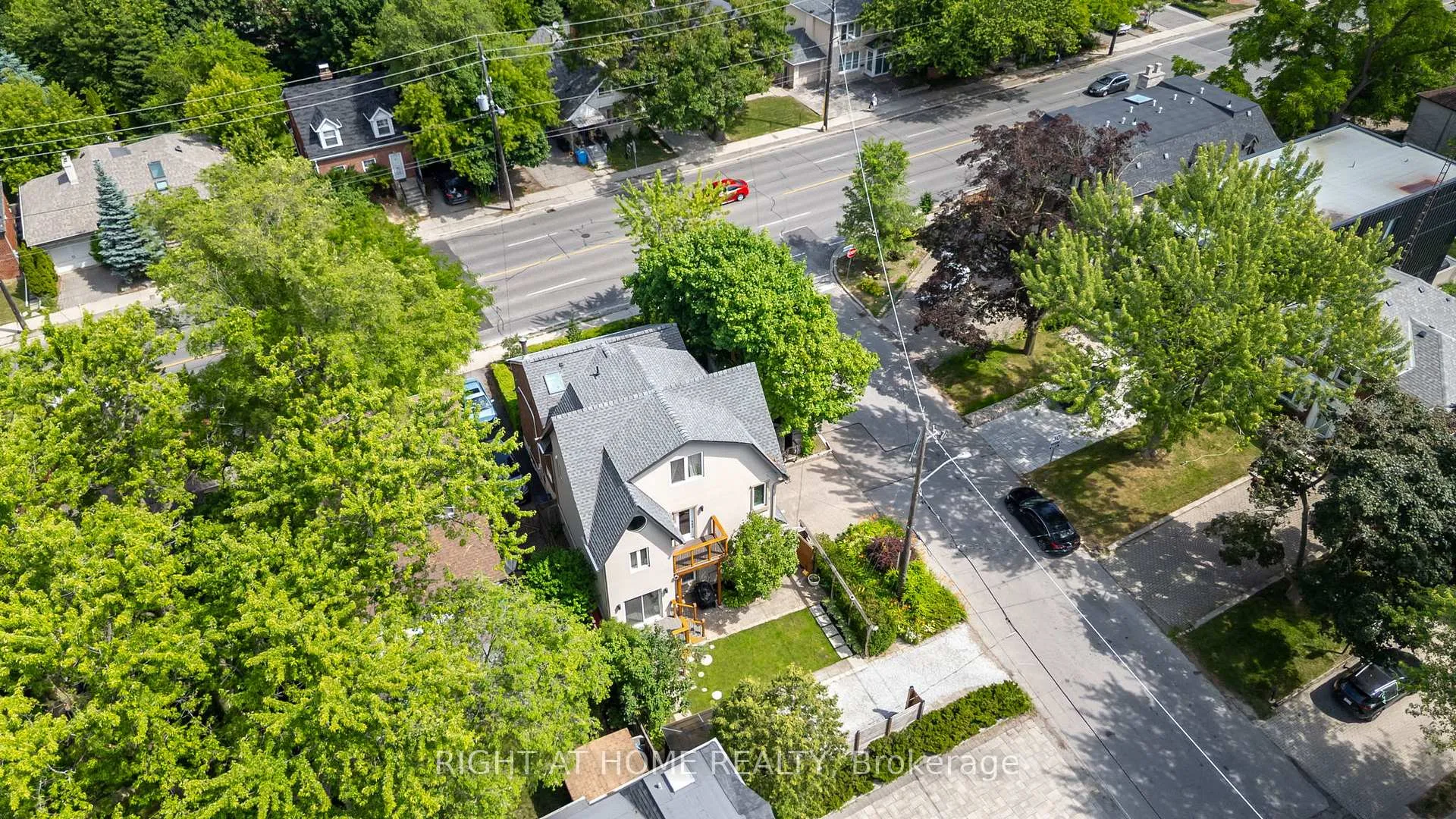 Photo 1 of 107 Otter Crescent, Toronto, Bedford Park-Nortown — HOMEH