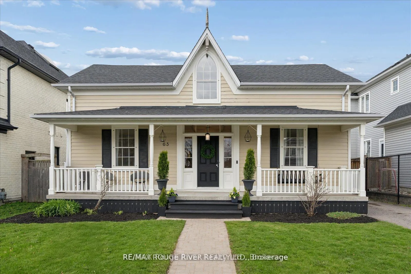 Photo 2 of 63 Downey Drive, Whitby, Brooklin — HOMEH