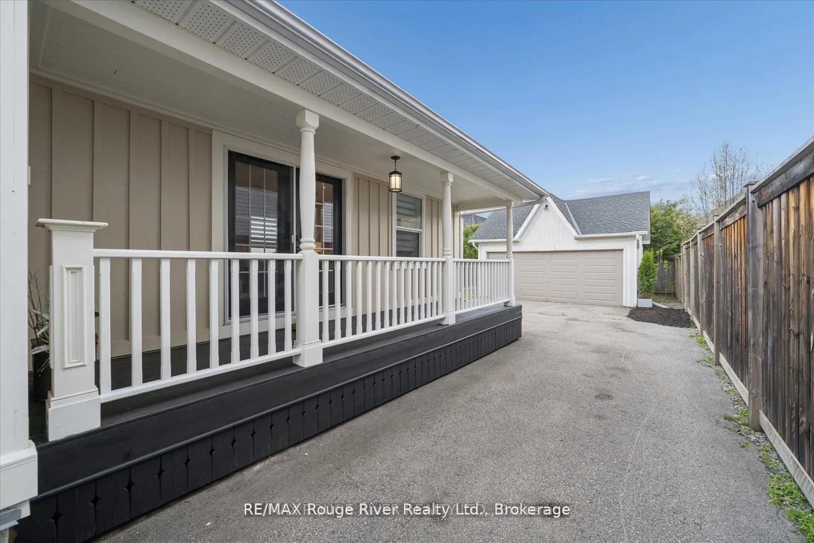 Photo 44 of 63 Downey Drive, Whitby, Brooklin — HOMEH