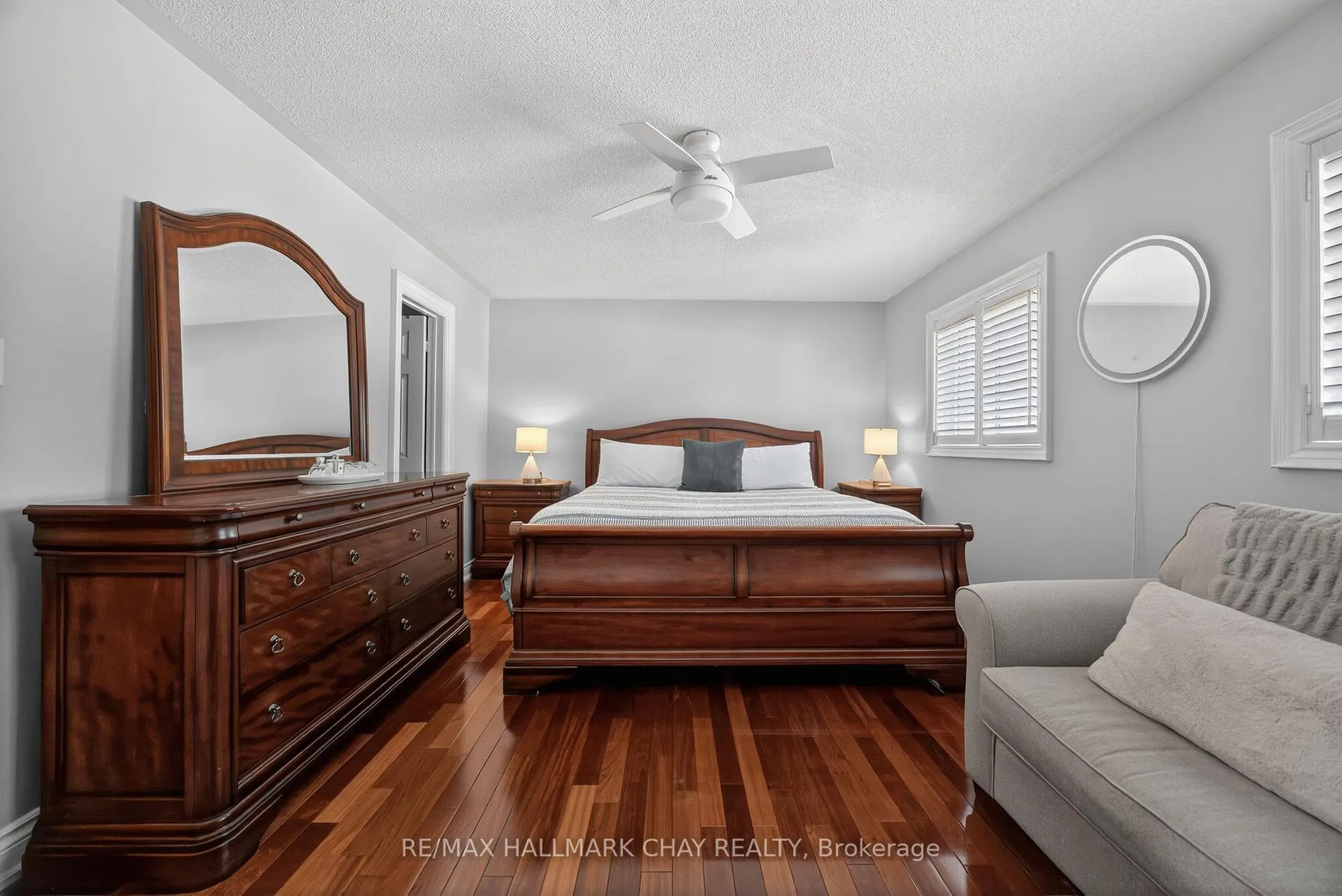 Photo 15 of 72 Ravenscliffe Court, Brampton, Northwood Park — HOMEH