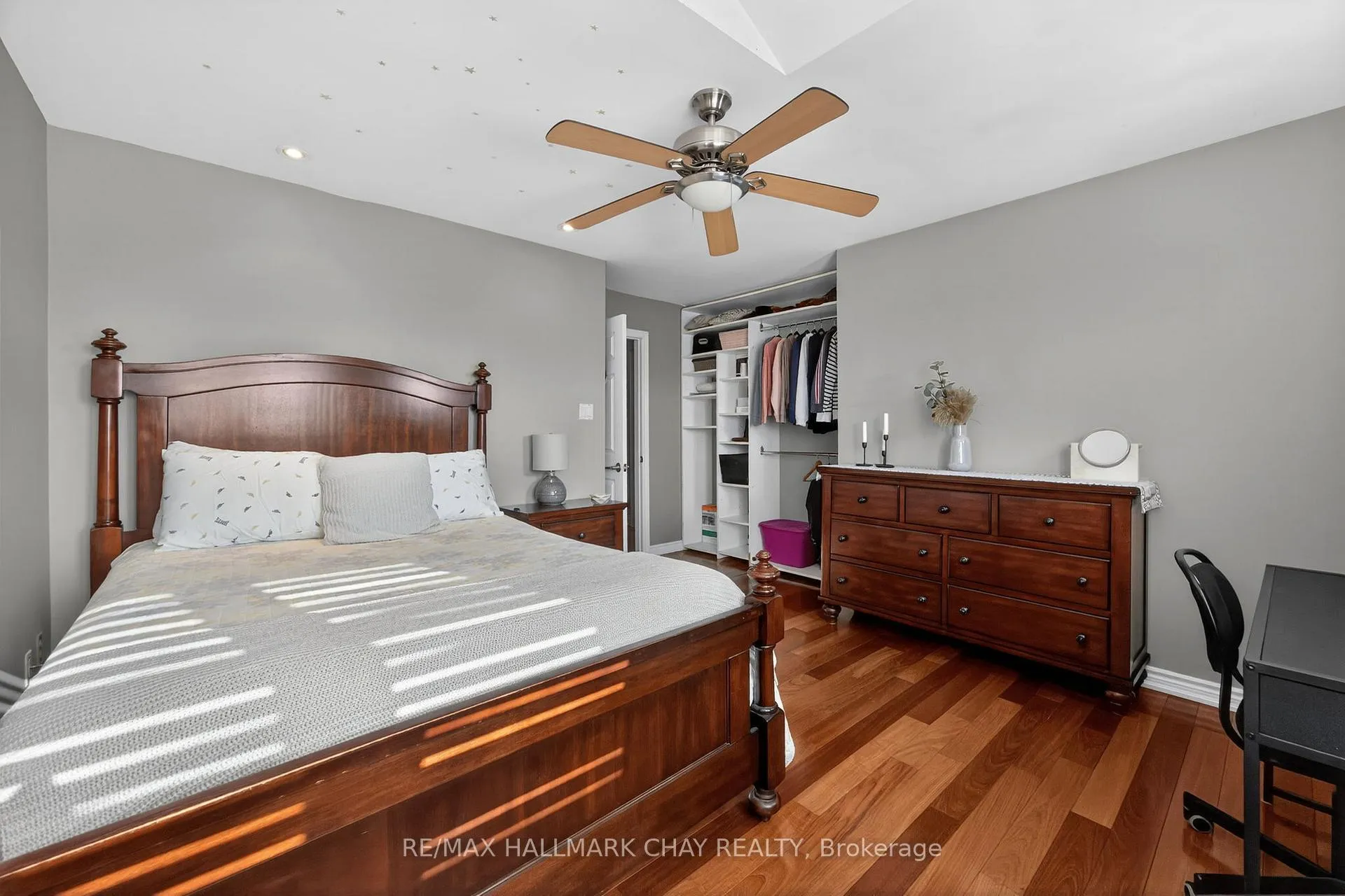 Photo 20 of 72 Ravenscliffe Court, Brampton, Northwood Park — HOMEH