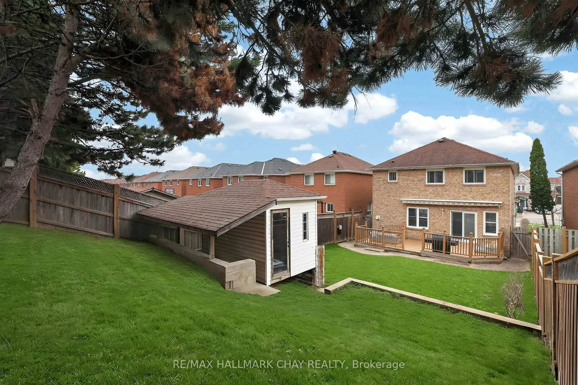 Photo 33 of 72 Ravenscliffe Court, Brampton, Northwood Park — HOMEH