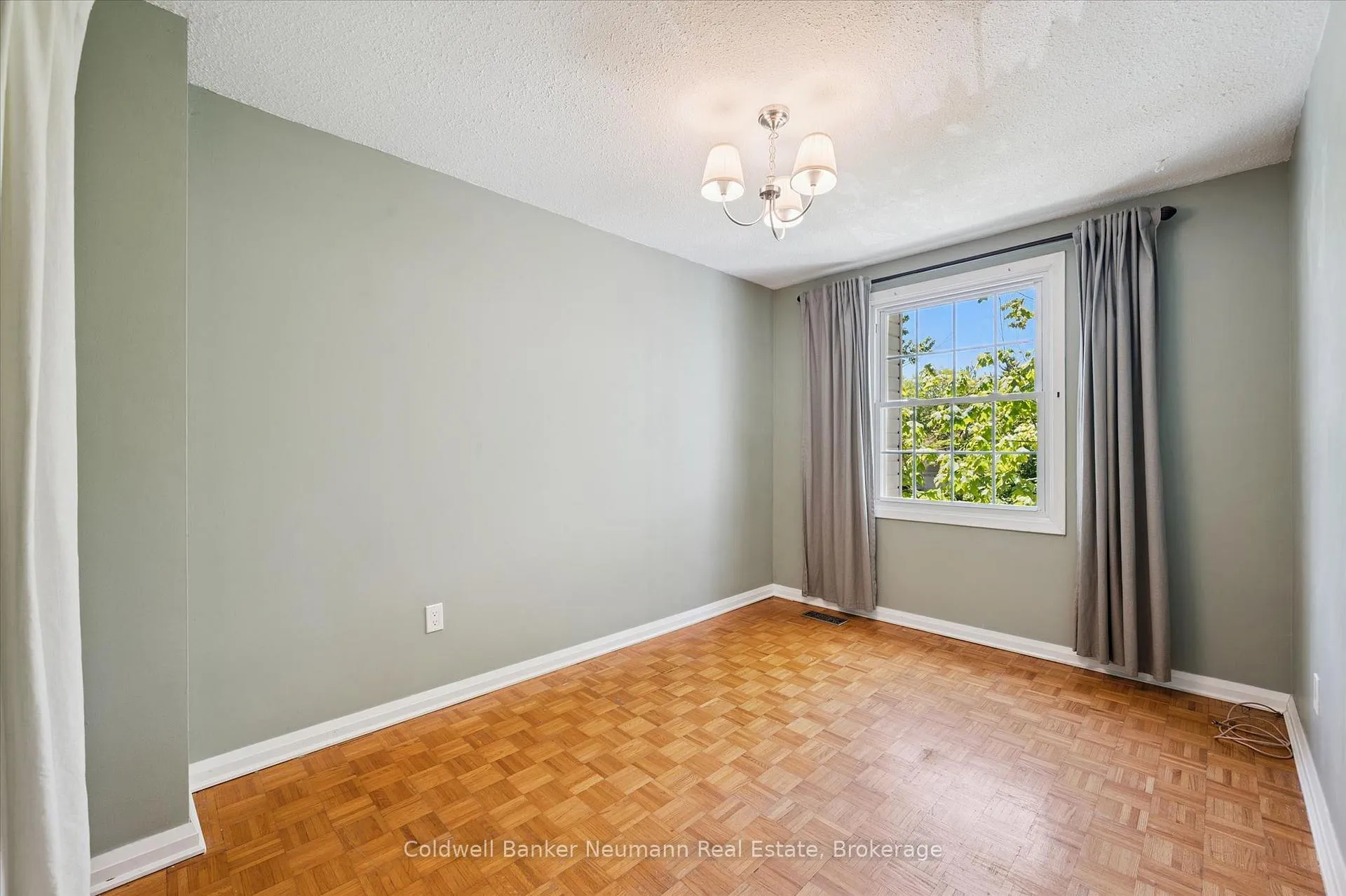 Photo 12 of Unit 24, 383 Edinburgh Road S, Guelph, Dovercliffe Park/Old University — HOMEH
