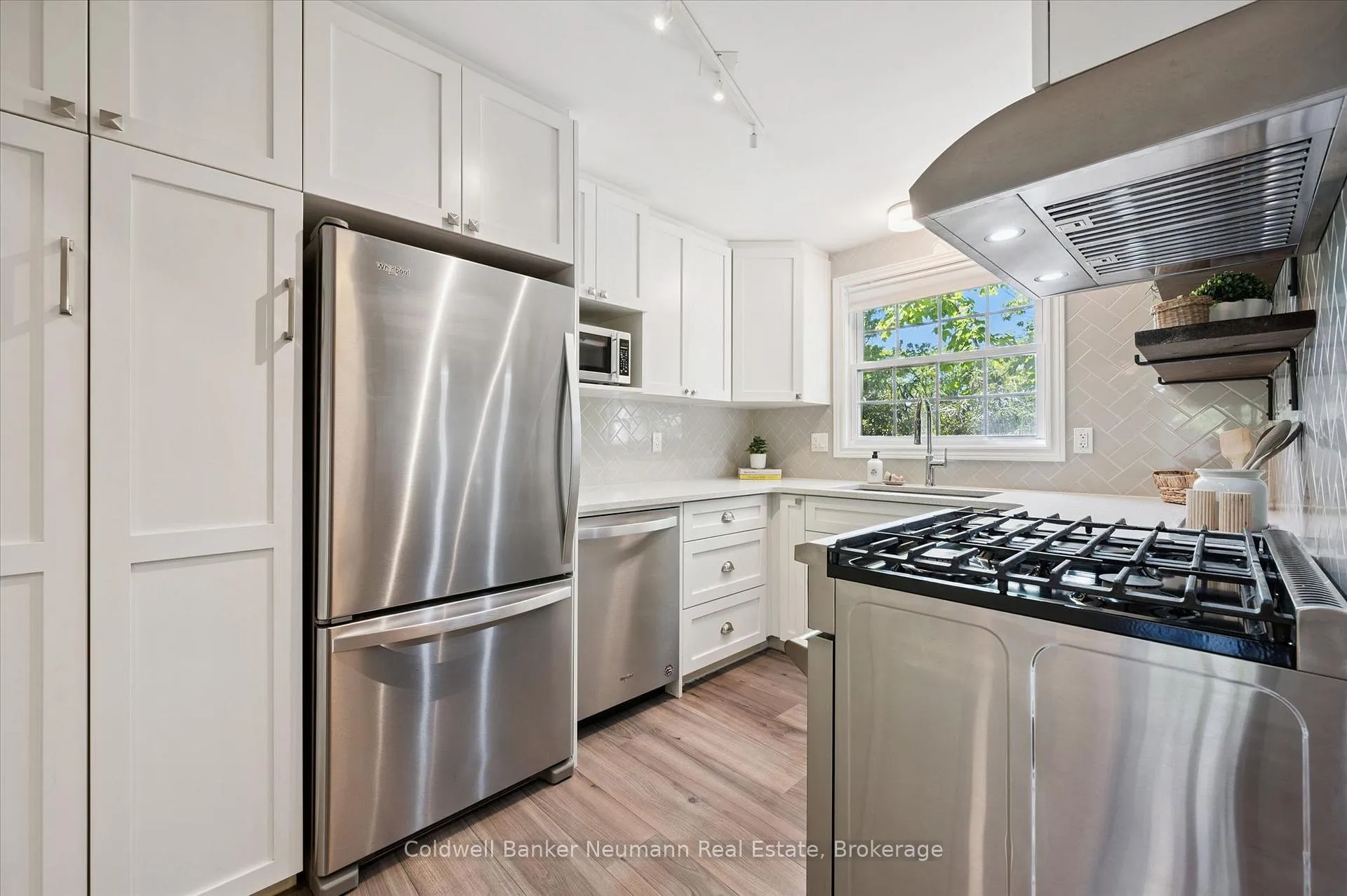 Photo 23 of Unit 24, 383 Edinburgh Road S, Guelph, Dovercliffe Park/Old University — HOMEH