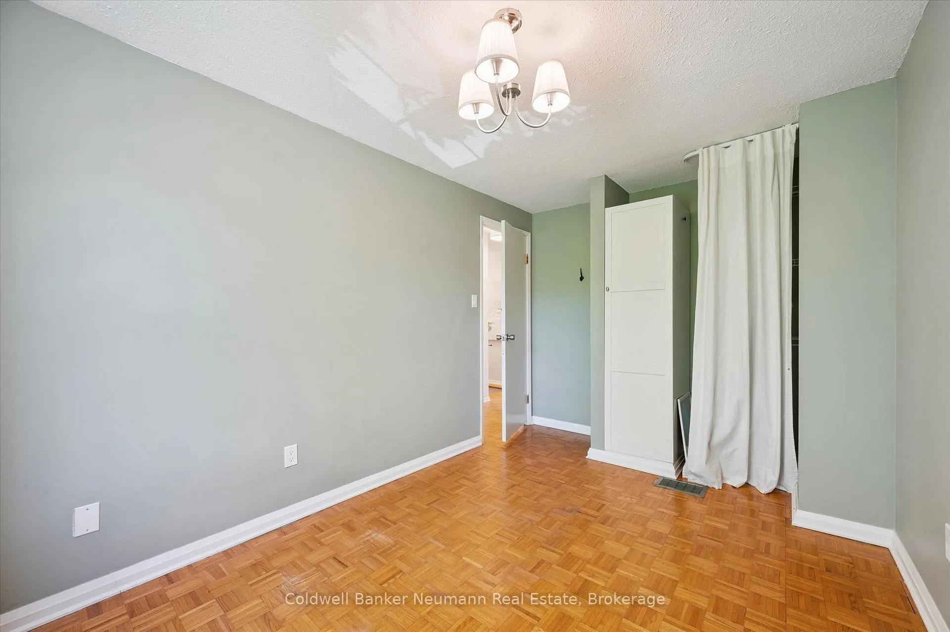 Photo 27 of Unit 24, 383 Edinburgh Road S, Guelph, Dovercliffe Park/Old University — HOMEH