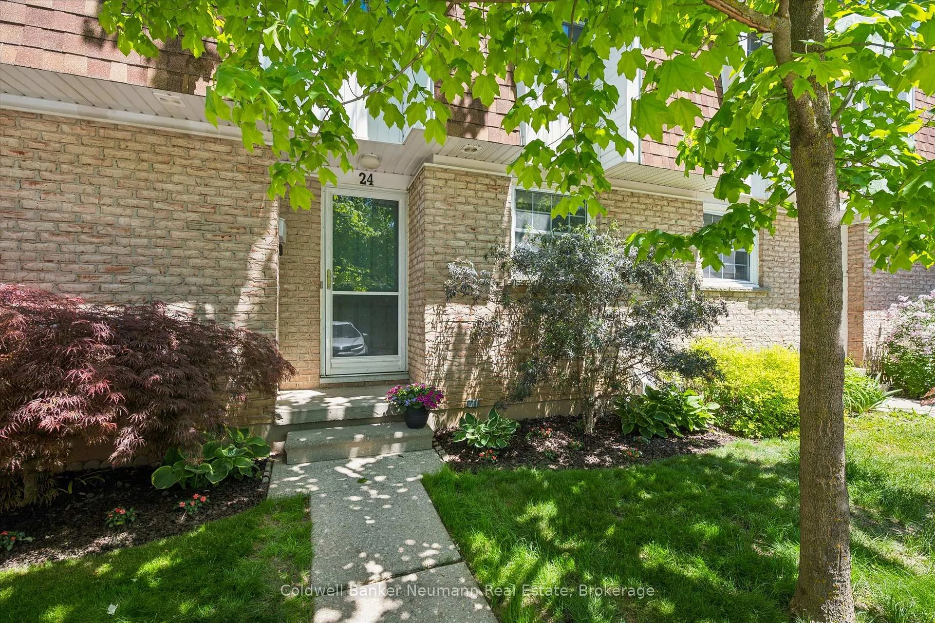 Photo 40 of Unit 24, 383 Edinburgh Road S, Guelph, Dovercliffe Park/Old University — HOMEH