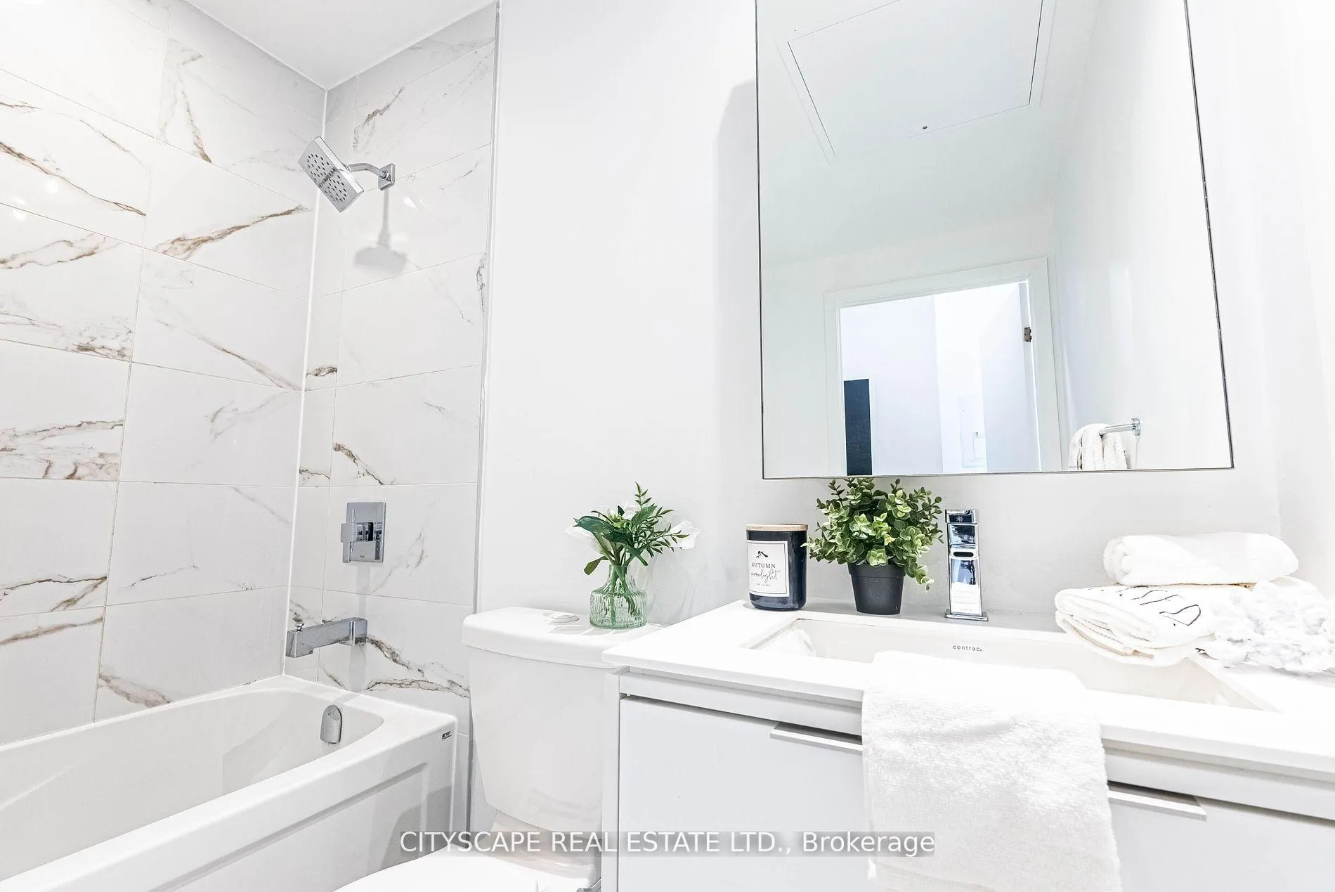 Photo 14 of Unit 907, 77 Shuter Street, Toronto, Church-Yonge Corridor — HOMEH