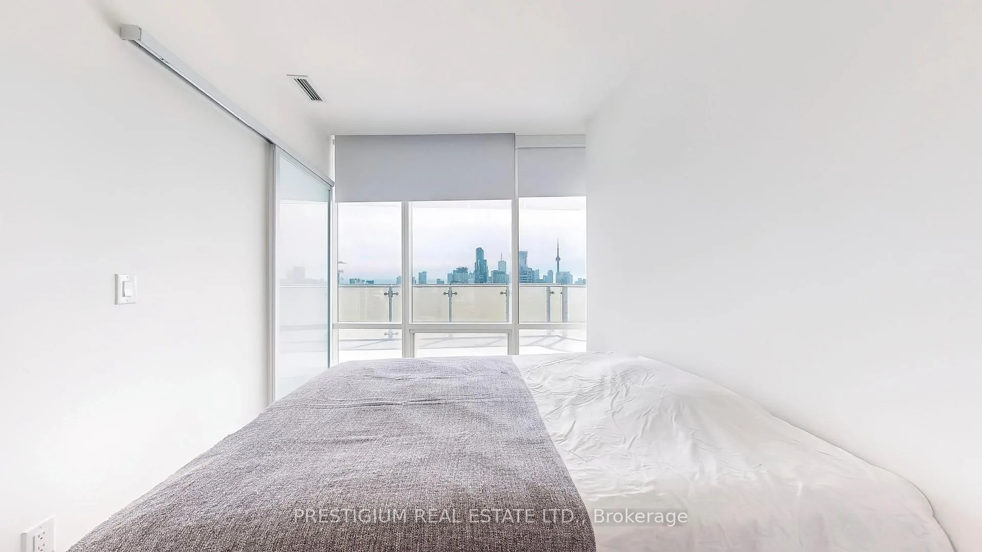Photo 23 of Unit 4204, 1 Bloor Street E, Toronto, Church-Yonge Corridor — HOMEH