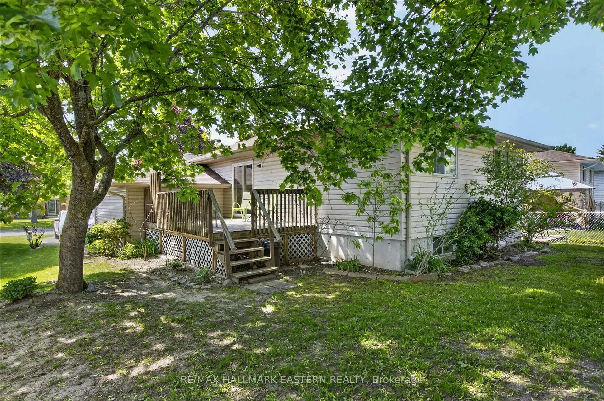 Photo 6 of 890 Chapel Road, Peterborough, Ashburnham Ward 4 — HOMEH
