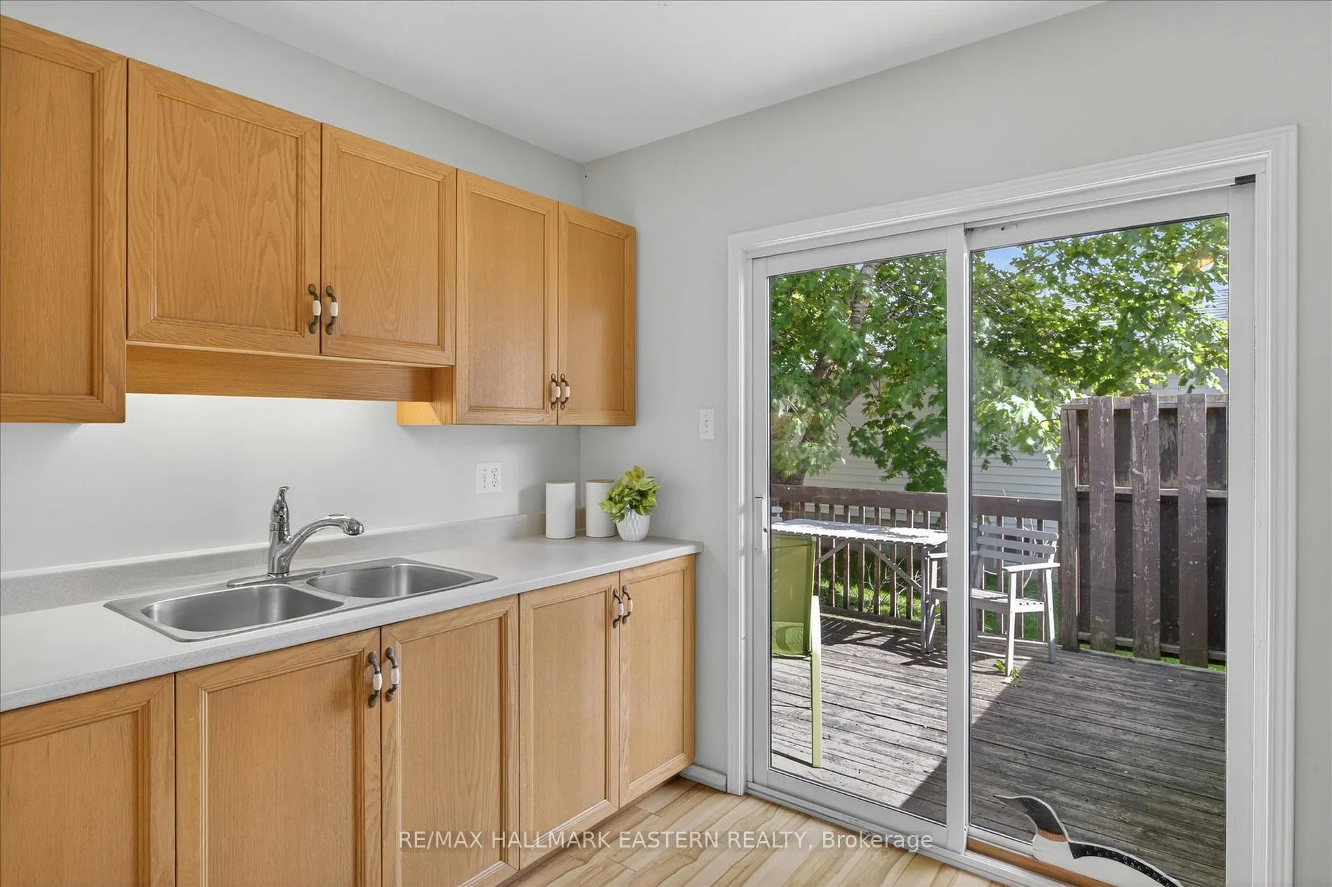 Photo 28 of 890 Chapel Road, Peterborough, Ashburnham Ward 4 — HOMEH