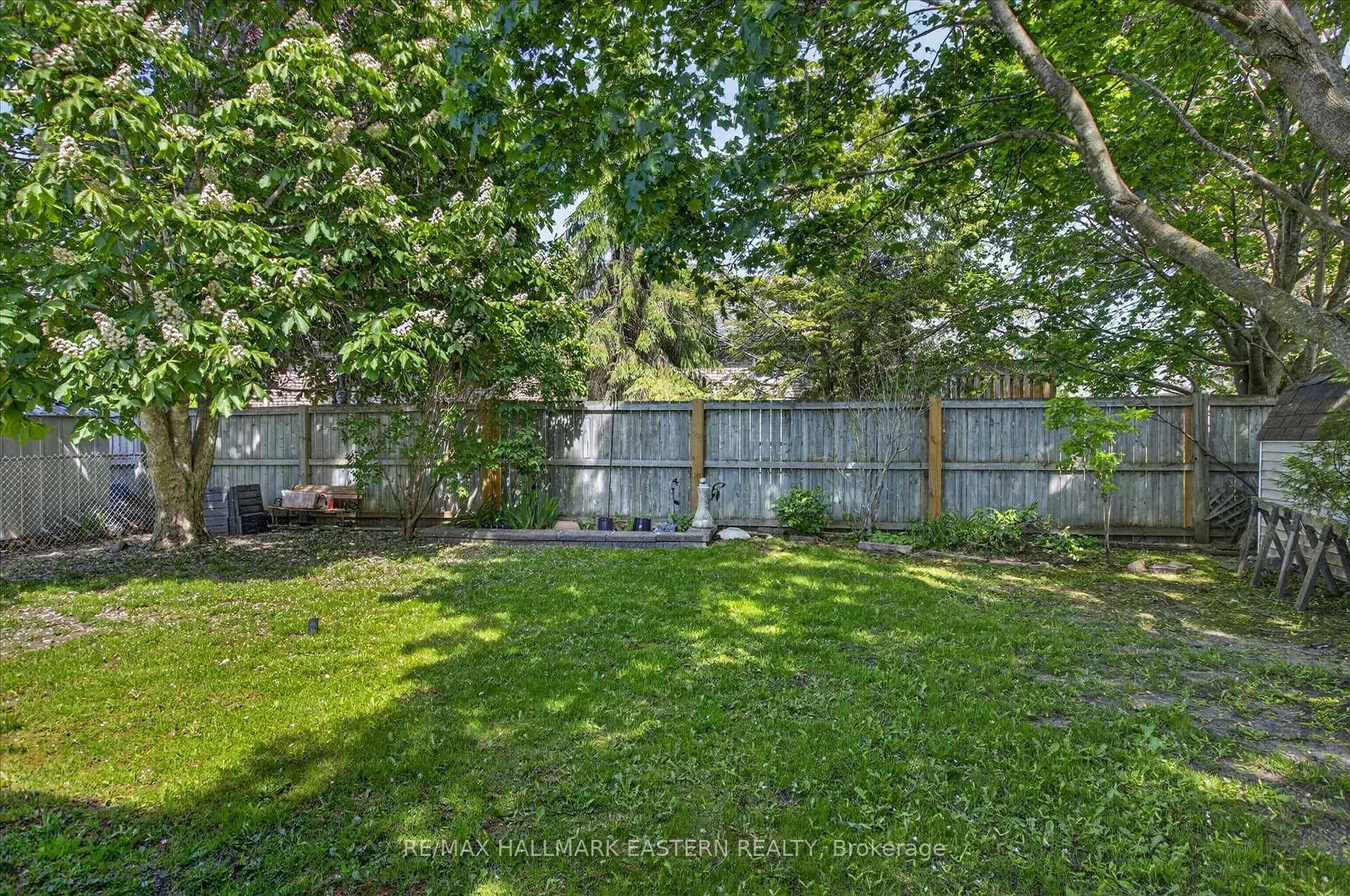 Photo 42 of 890 Chapel Road, Peterborough, Ashburnham Ward 4 — HOMEH