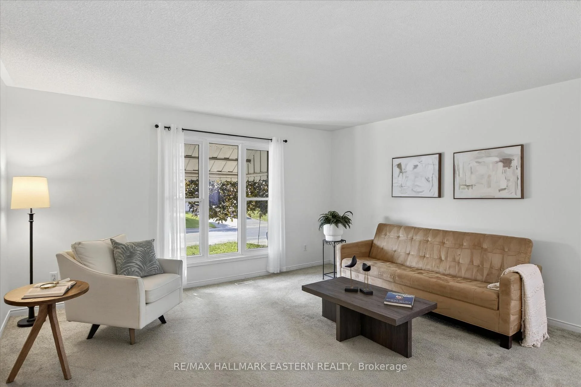 Photo 7 of 890 Chapel Road, Peterborough, Ashburnham Ward 4 — HOMEH